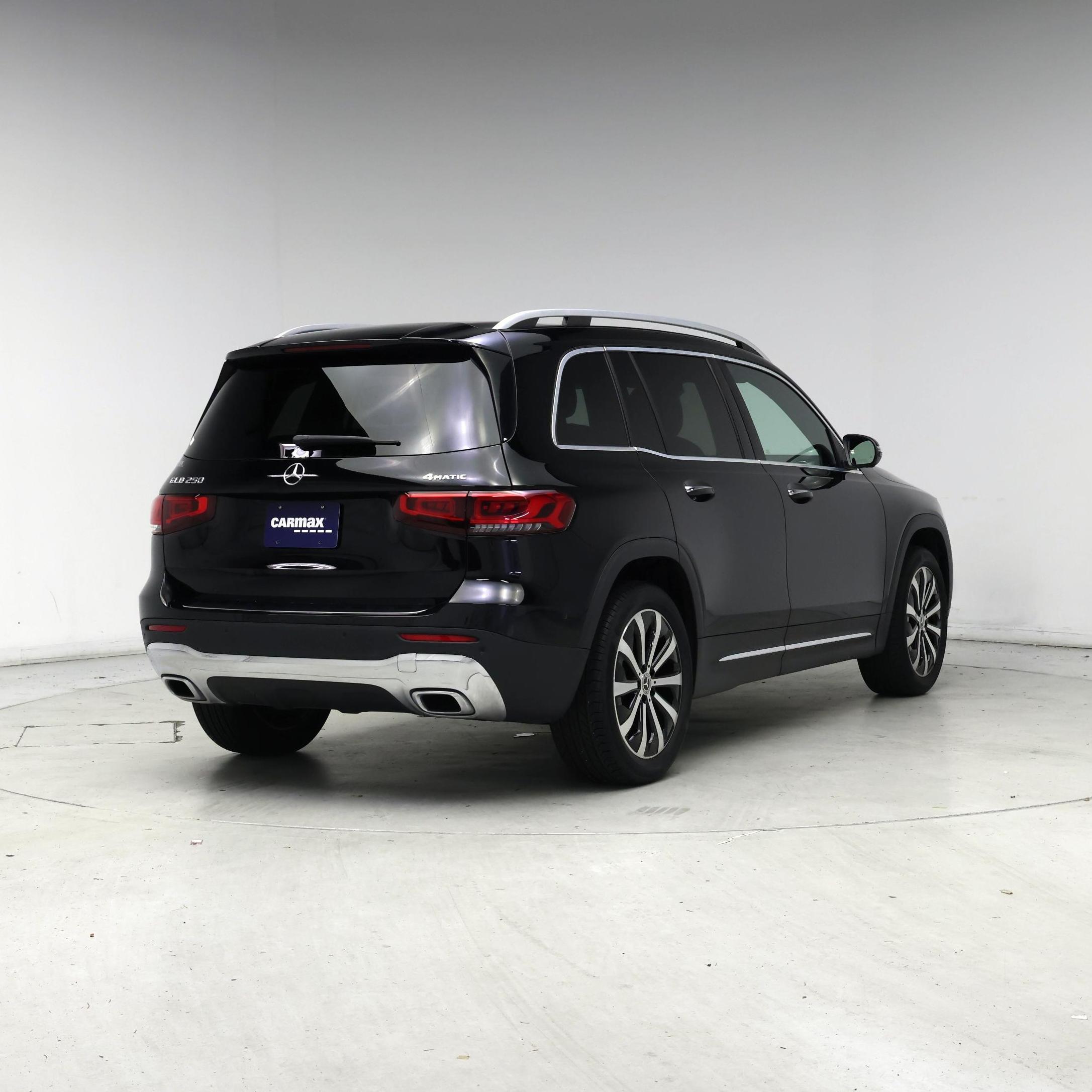 Thumbnail: 2023 Mercedes-Benz GLB - 8