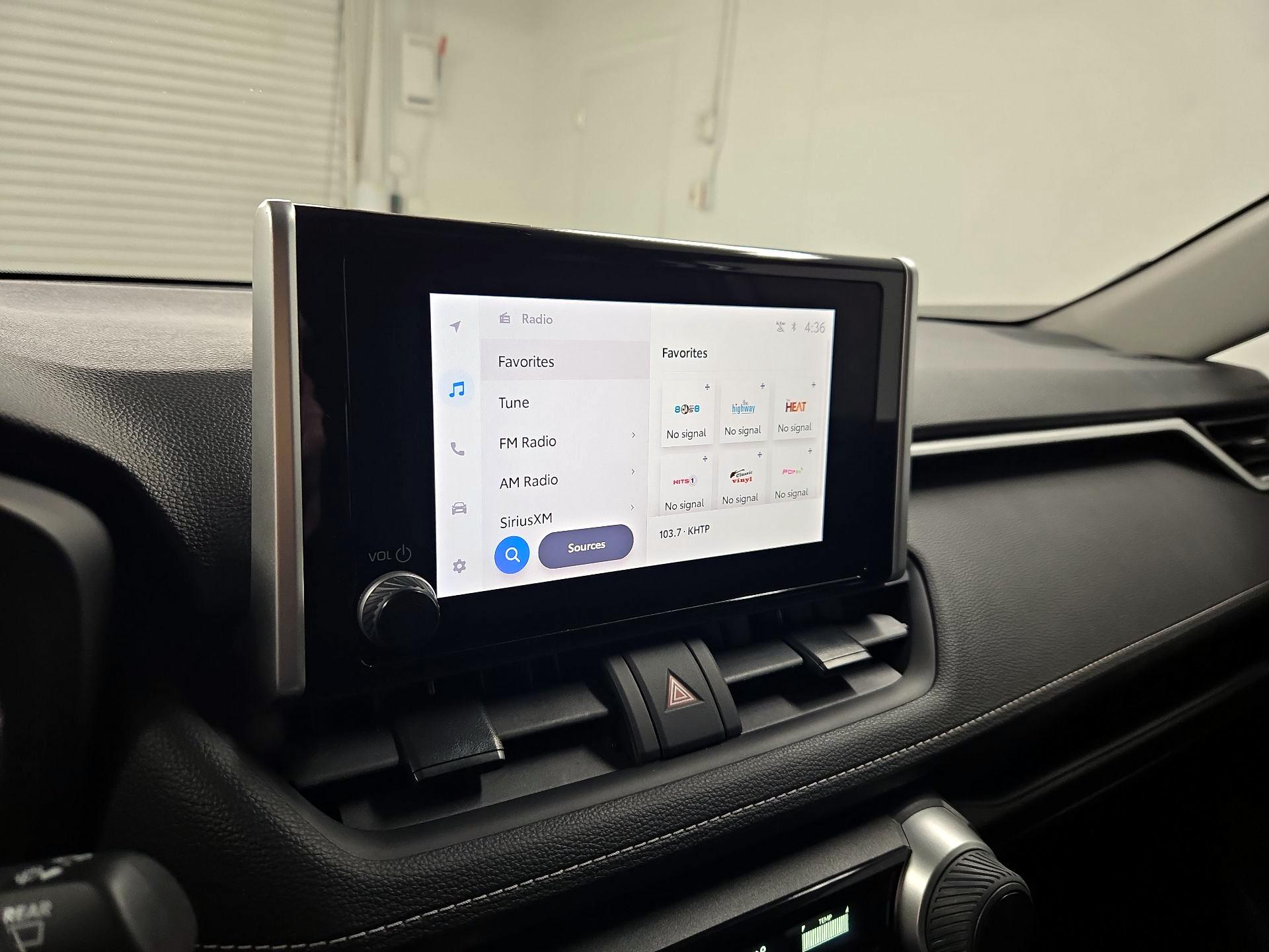 Thumbnail: 2024 Toyota RAV4 - 15