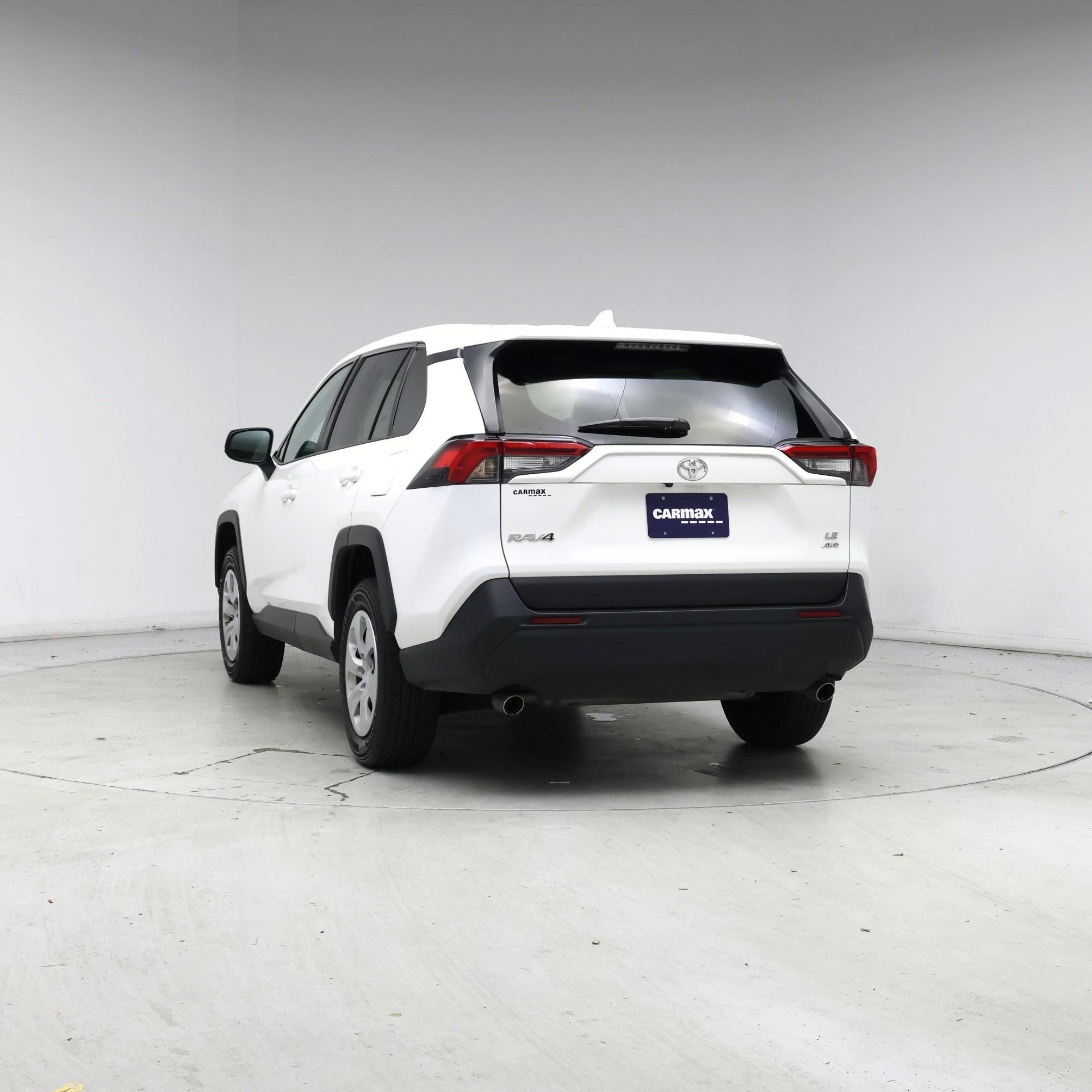 Thumbnail: 2024 Toyota RAV4 - 6