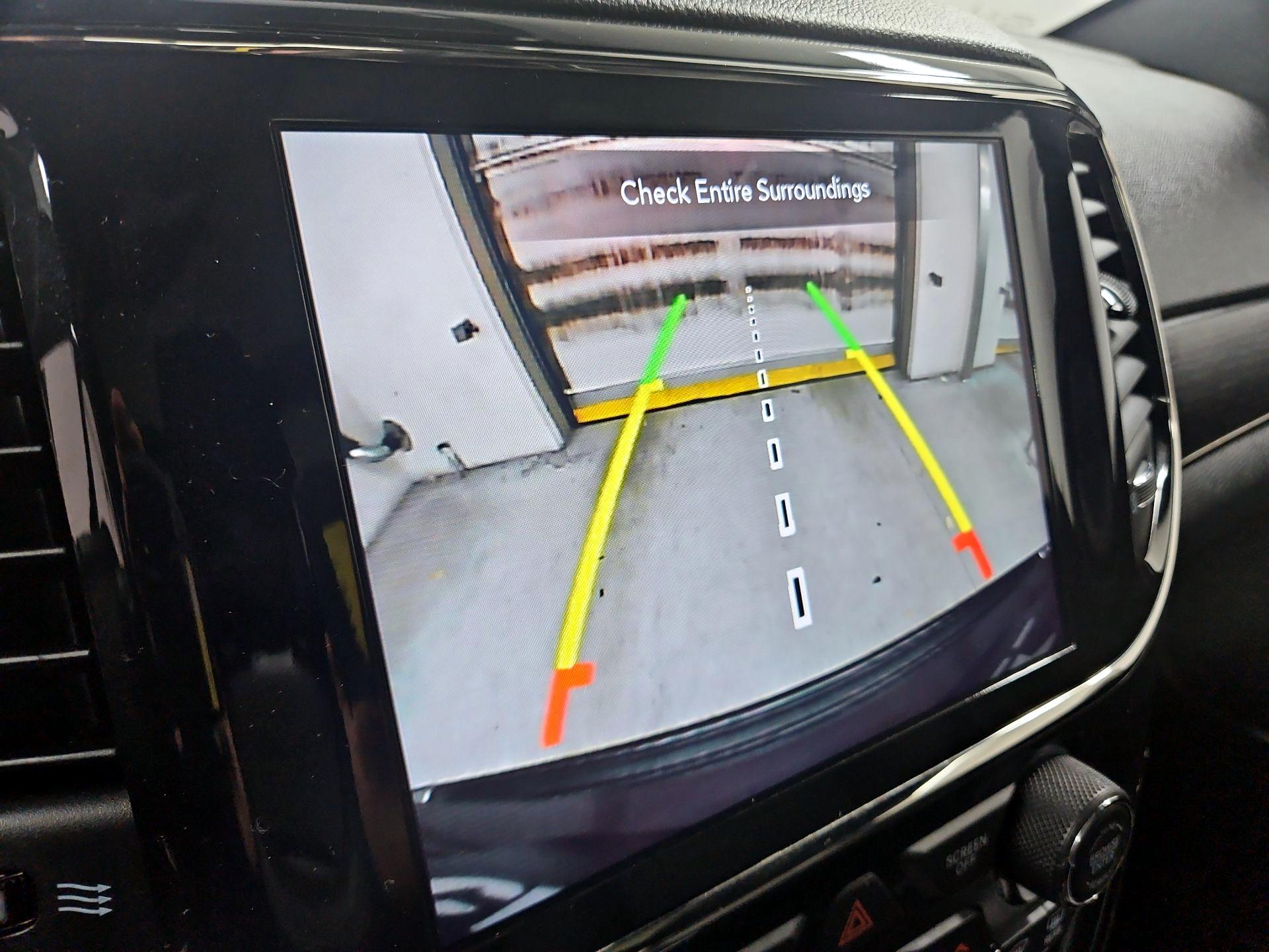 Thumbnail: 2021 Jeep Grand Cherokee - 15