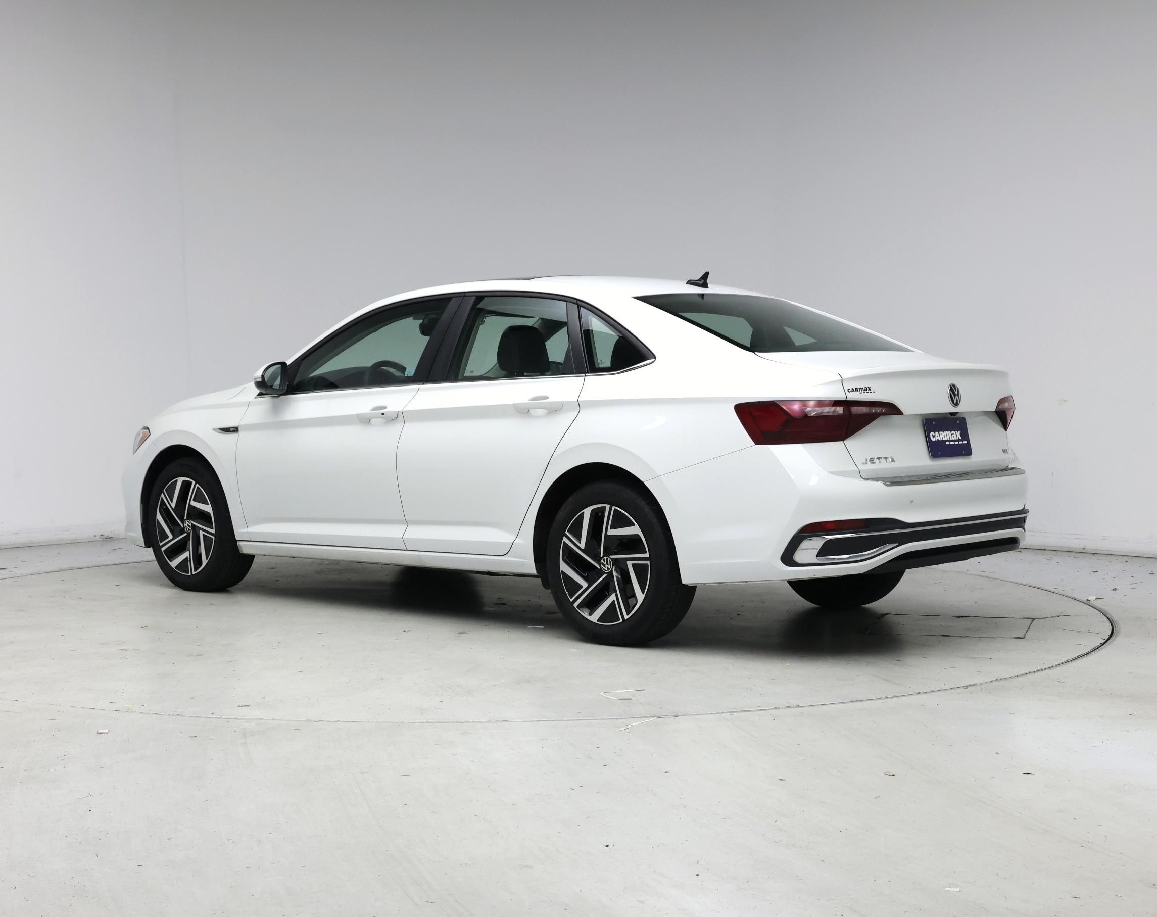 Thumbnail: 2024 Volkswagen Jetta - 2