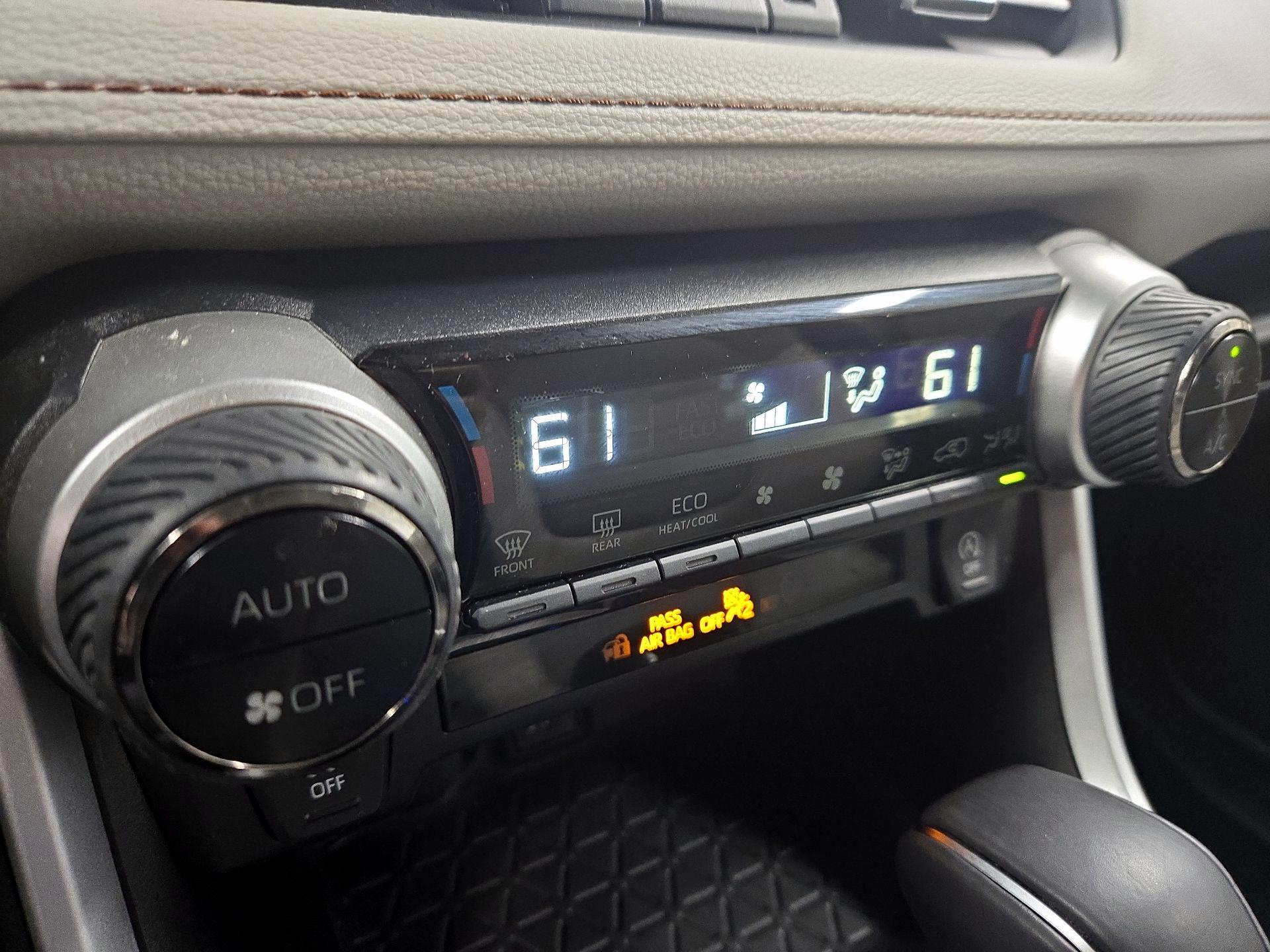 Thumbnail: 2024 Toyota RAV4 - 16