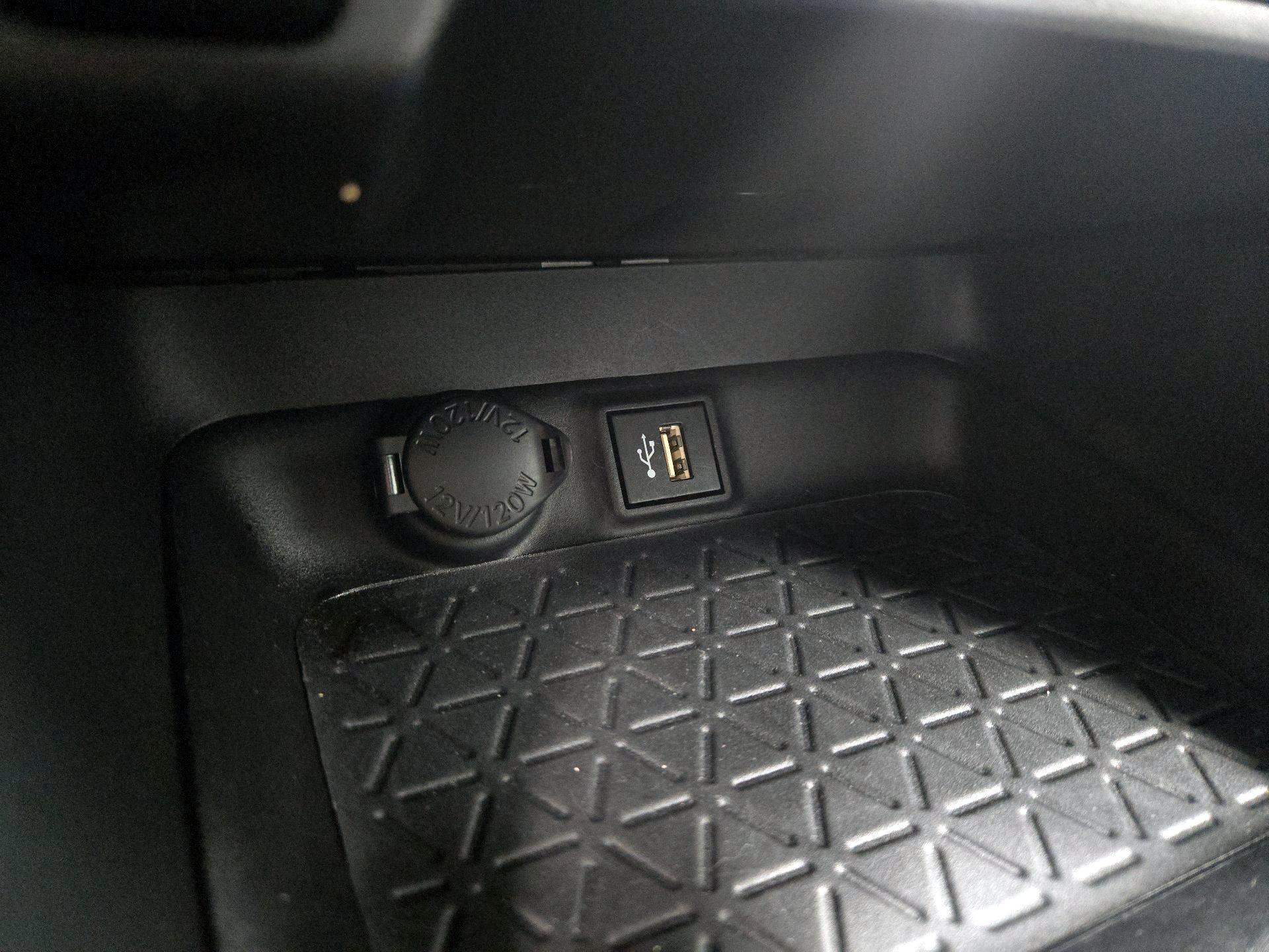 Thumbnail: 2024 Toyota RAV4 - 18