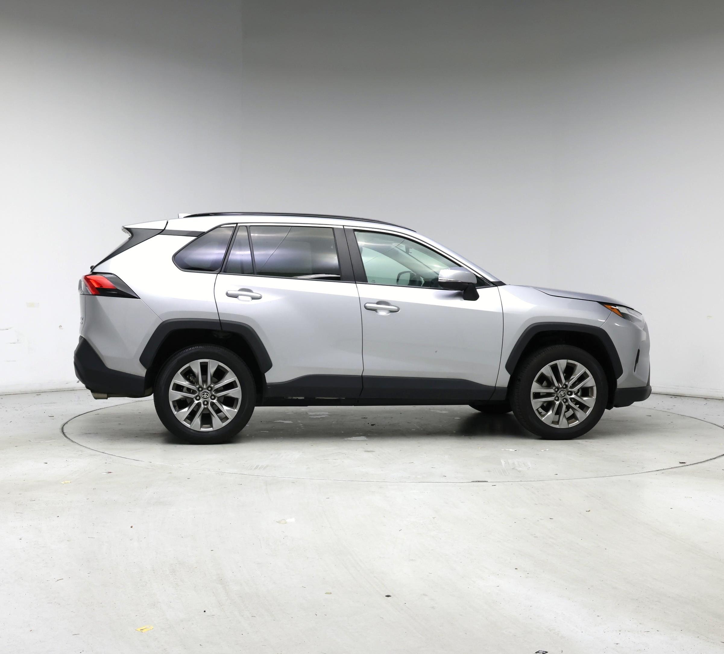 Thumbnail: 2024 Toyota RAV4 - 7