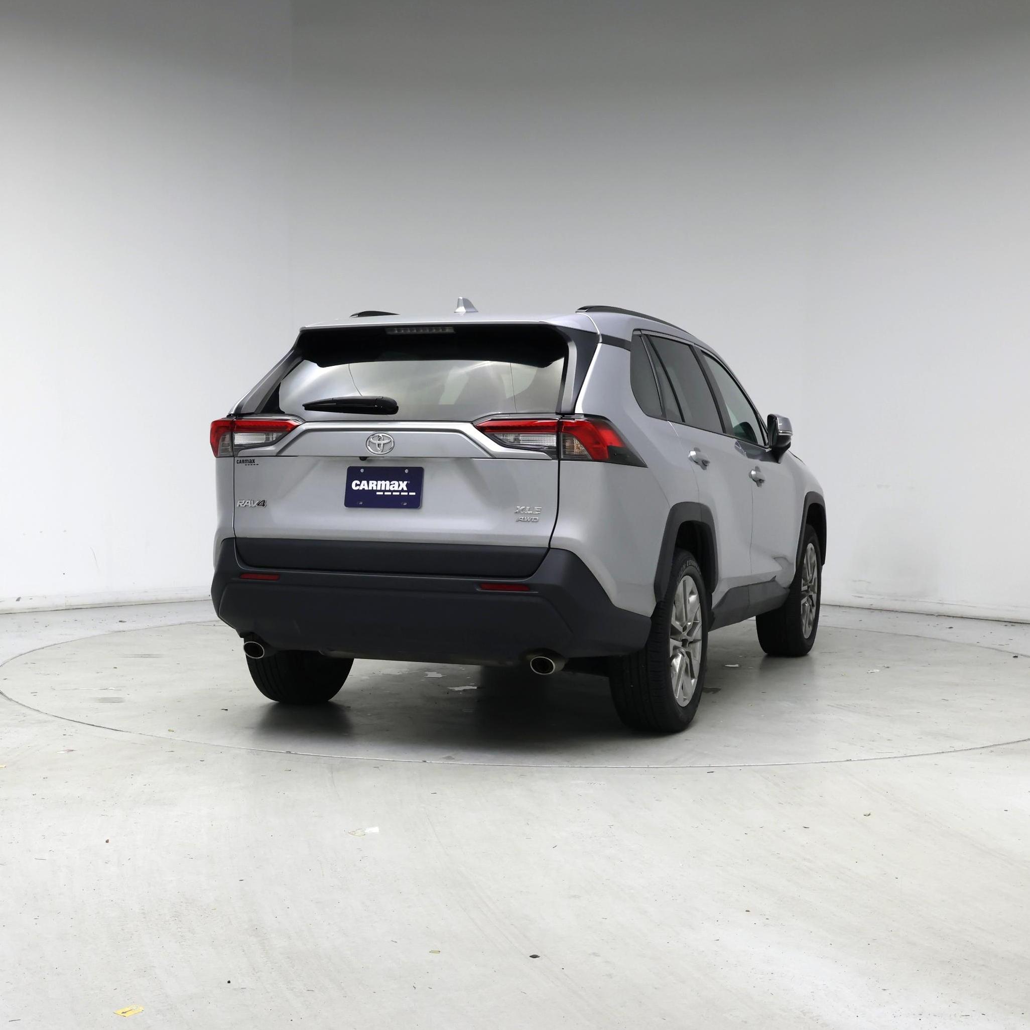 Thumbnail: 2024 Toyota RAV4 - 8