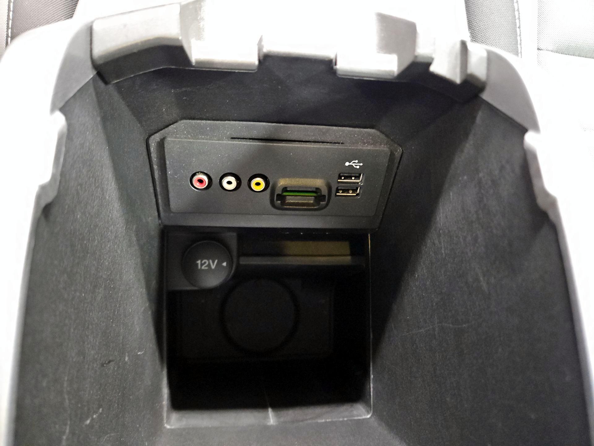 Thumbnail: 2014 Ford Escape - 17