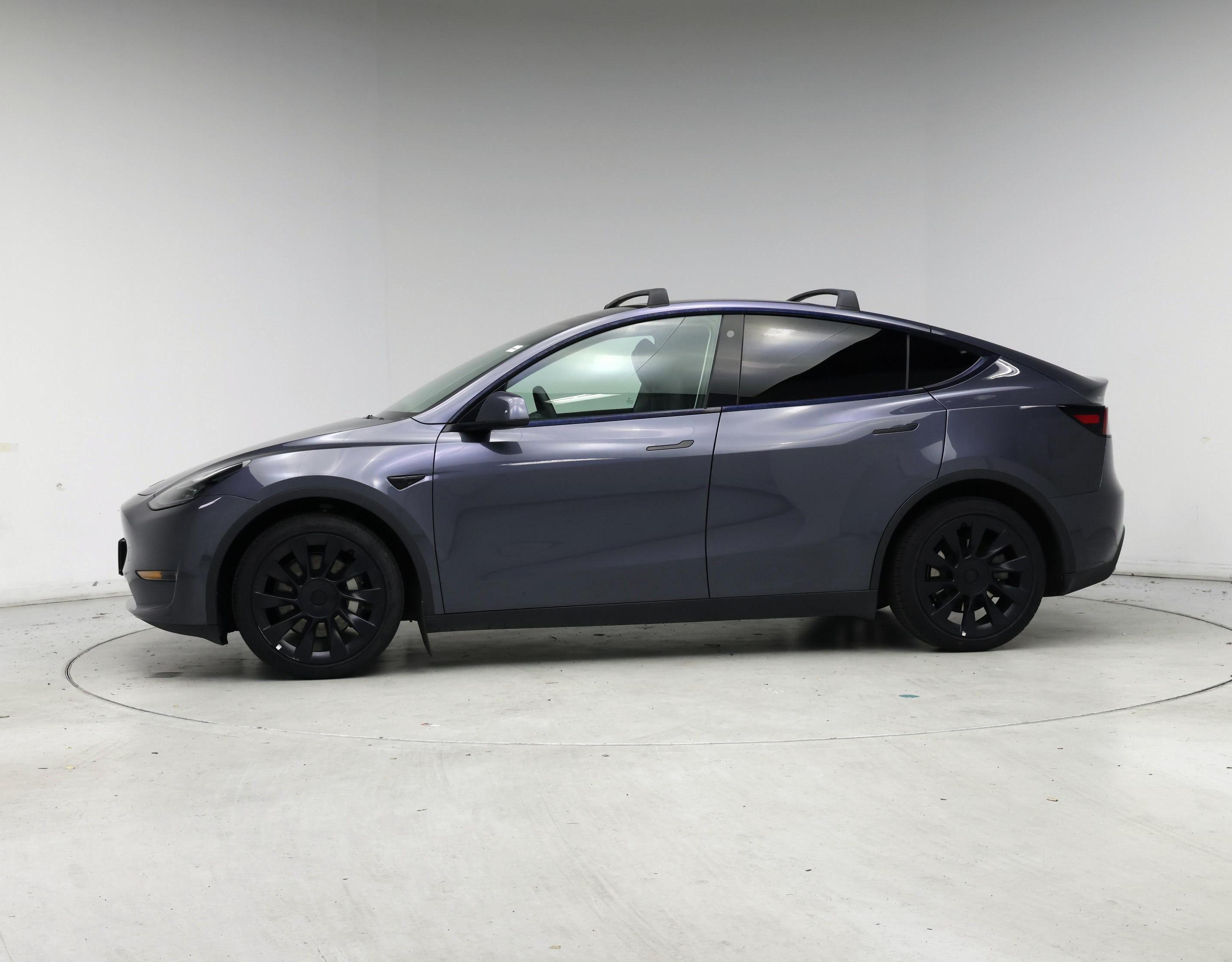 Thumbnail: 2023 Tesla Model Y - 3