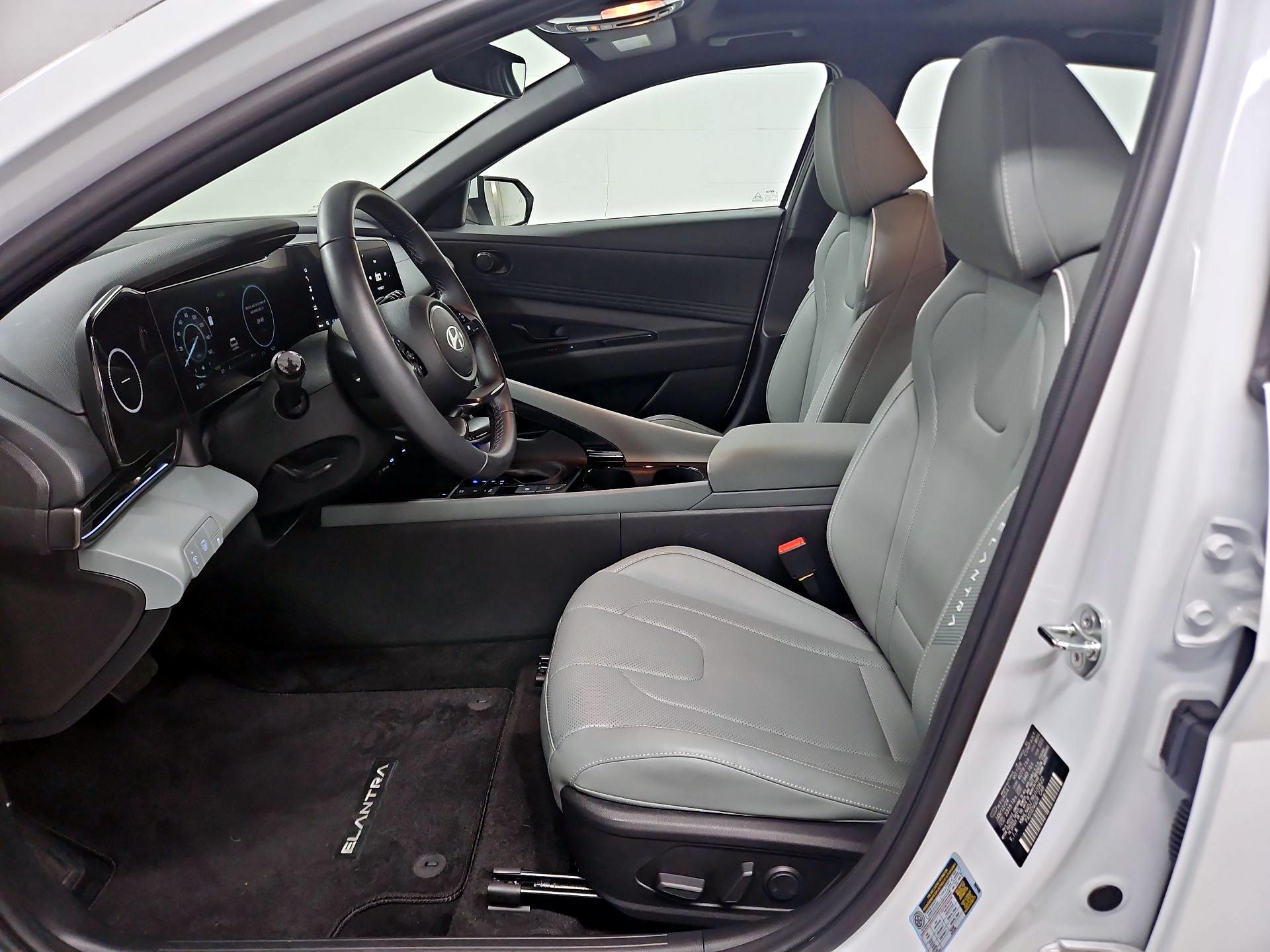 Thumbnail: 2024 Hyundai Elantra - 11