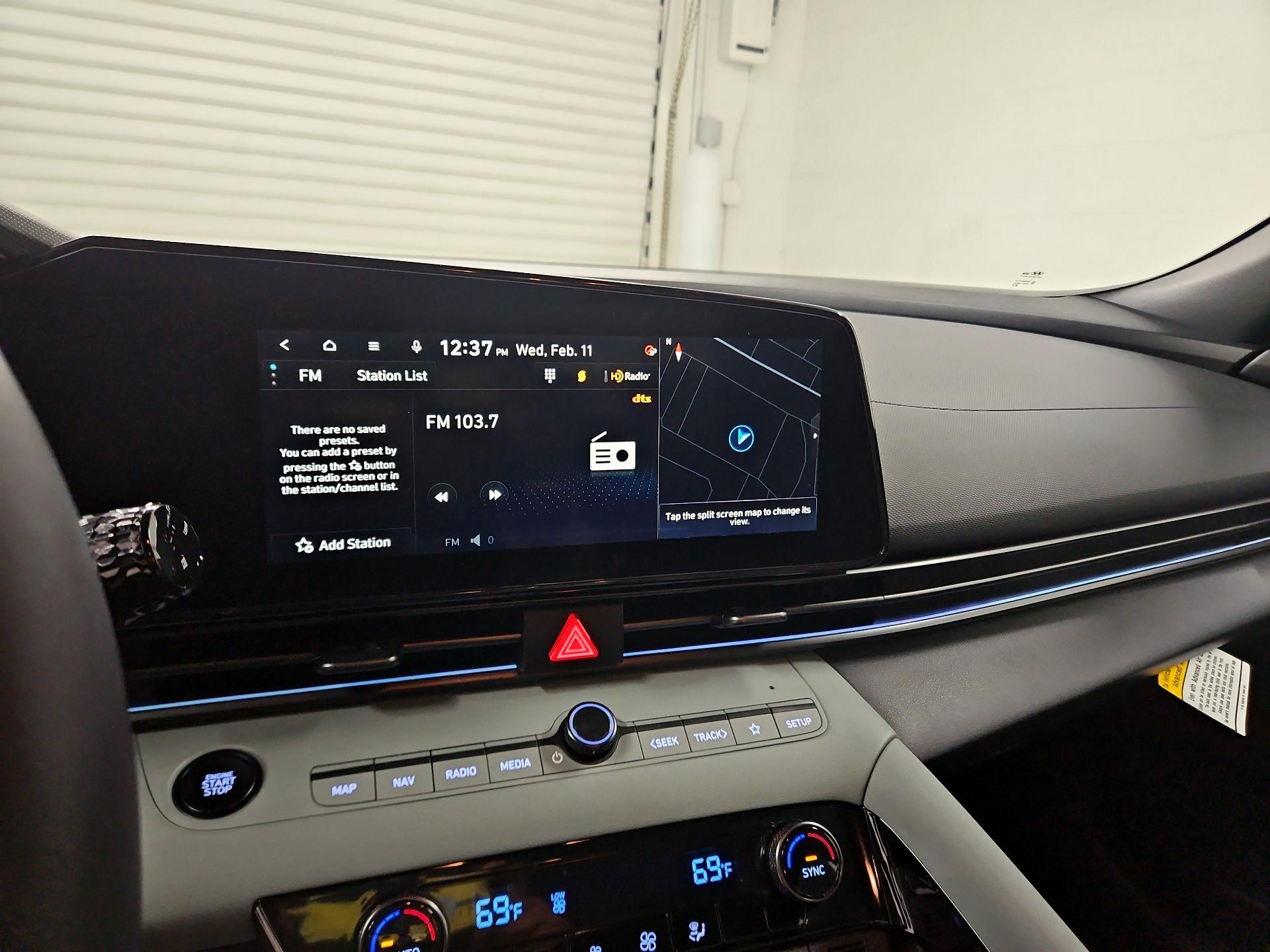 Thumbnail: 2024 Hyundai Elantra - 16