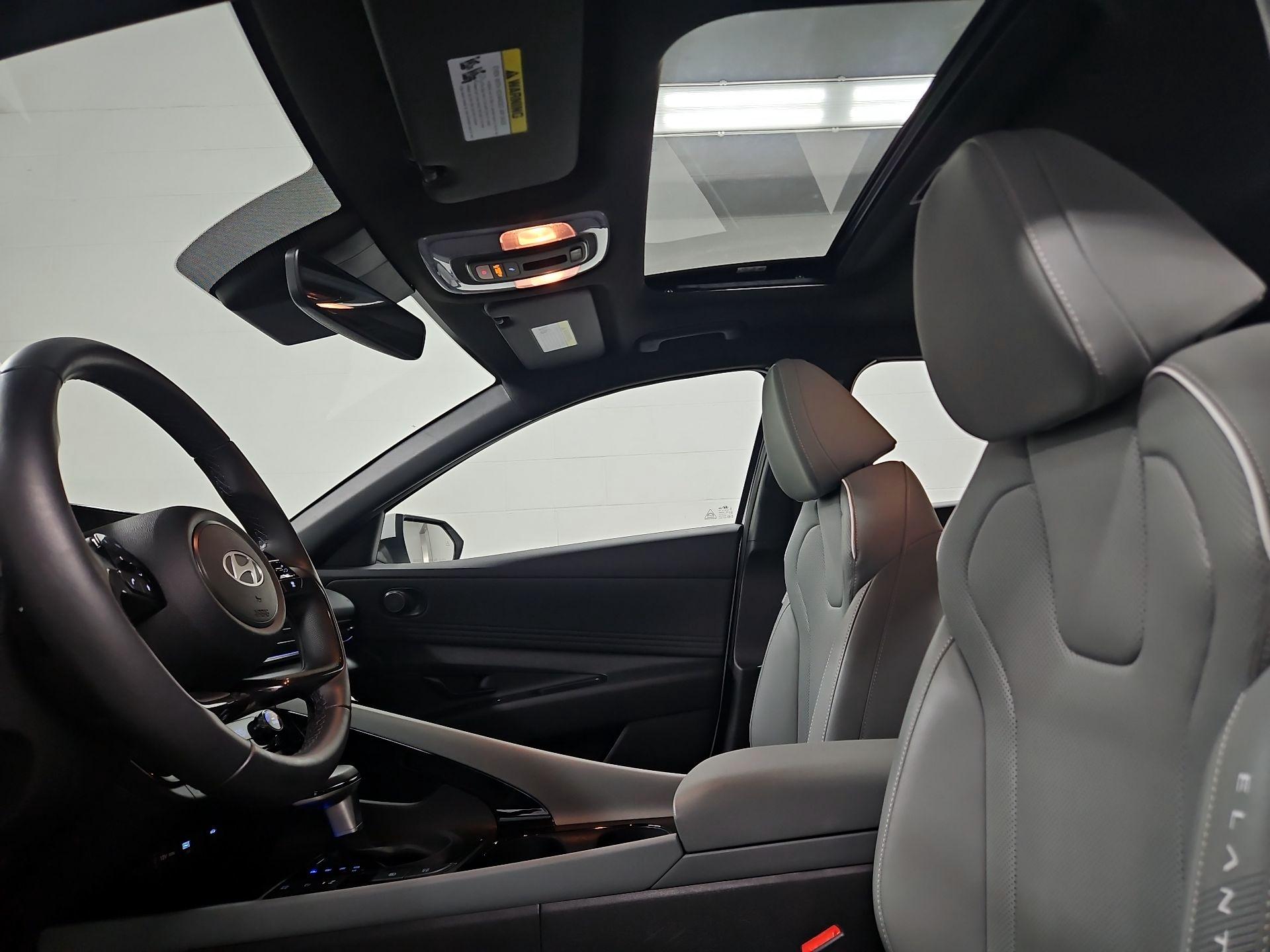 Thumbnail: 2024 Hyundai Elantra - 20