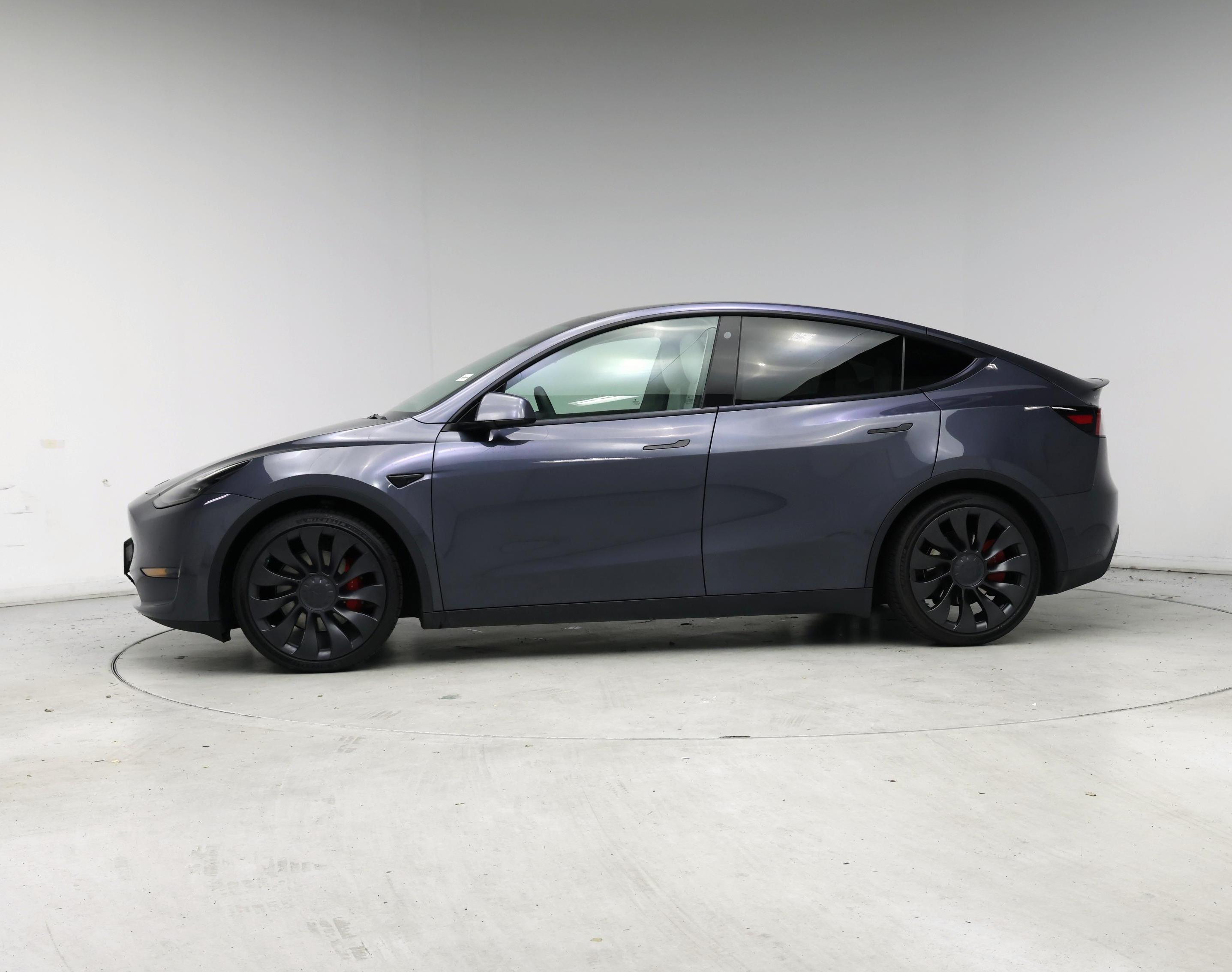 Thumbnail: 2022 Tesla Model Y - 3