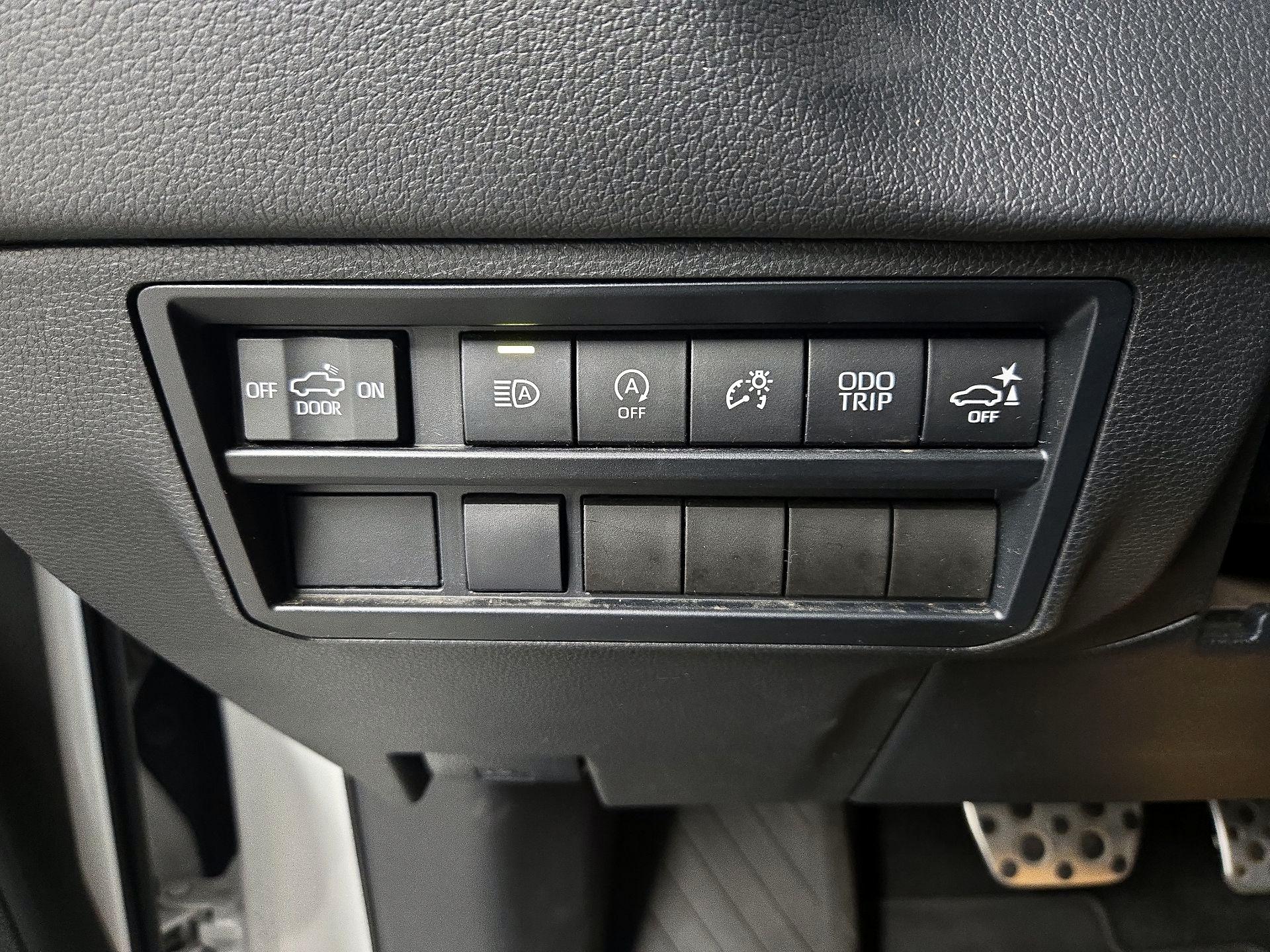 Thumbnail: 2022 Toyota Tundra - 13