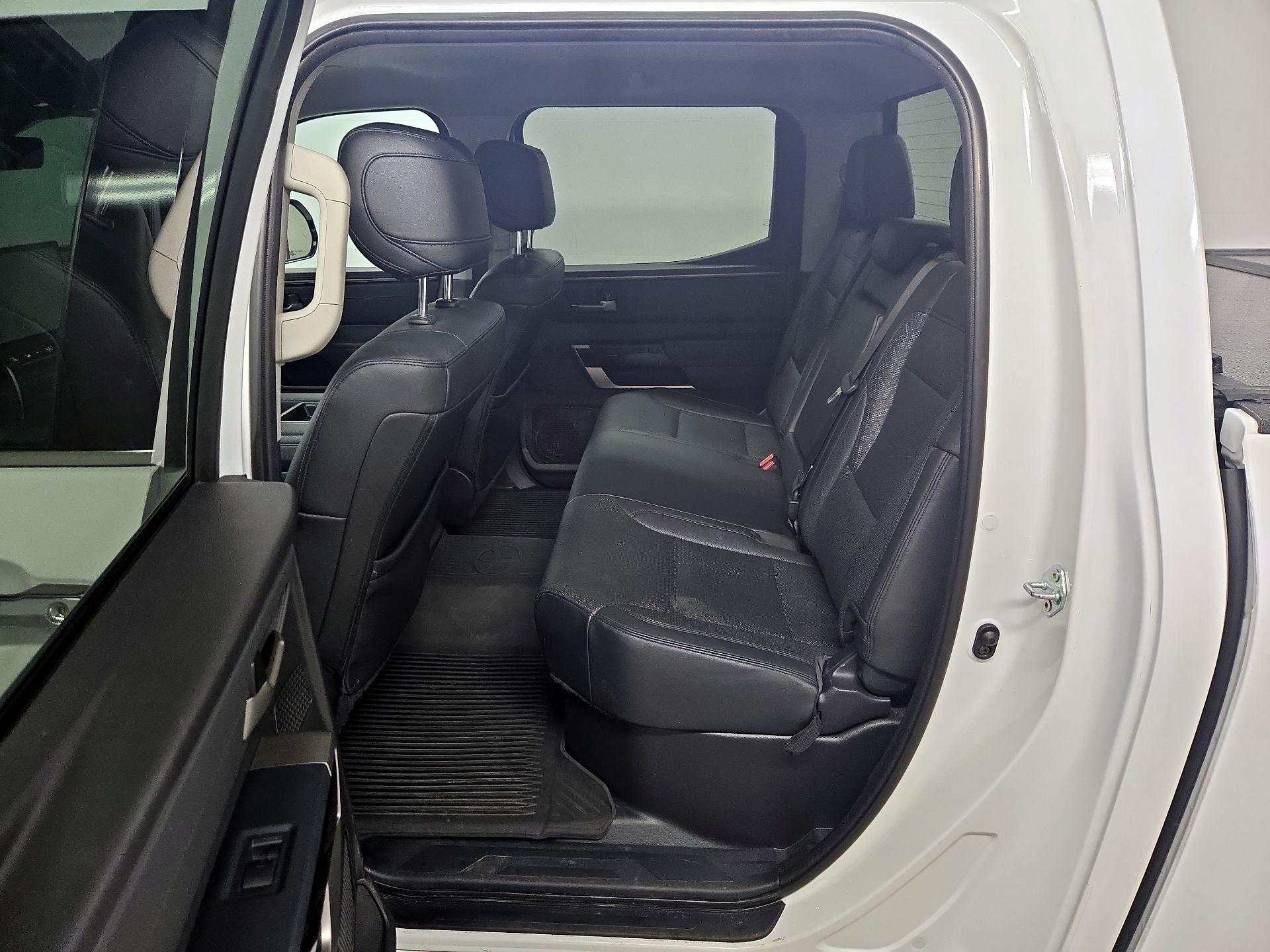 Thumbnail: 2022 Toyota Tundra - 19