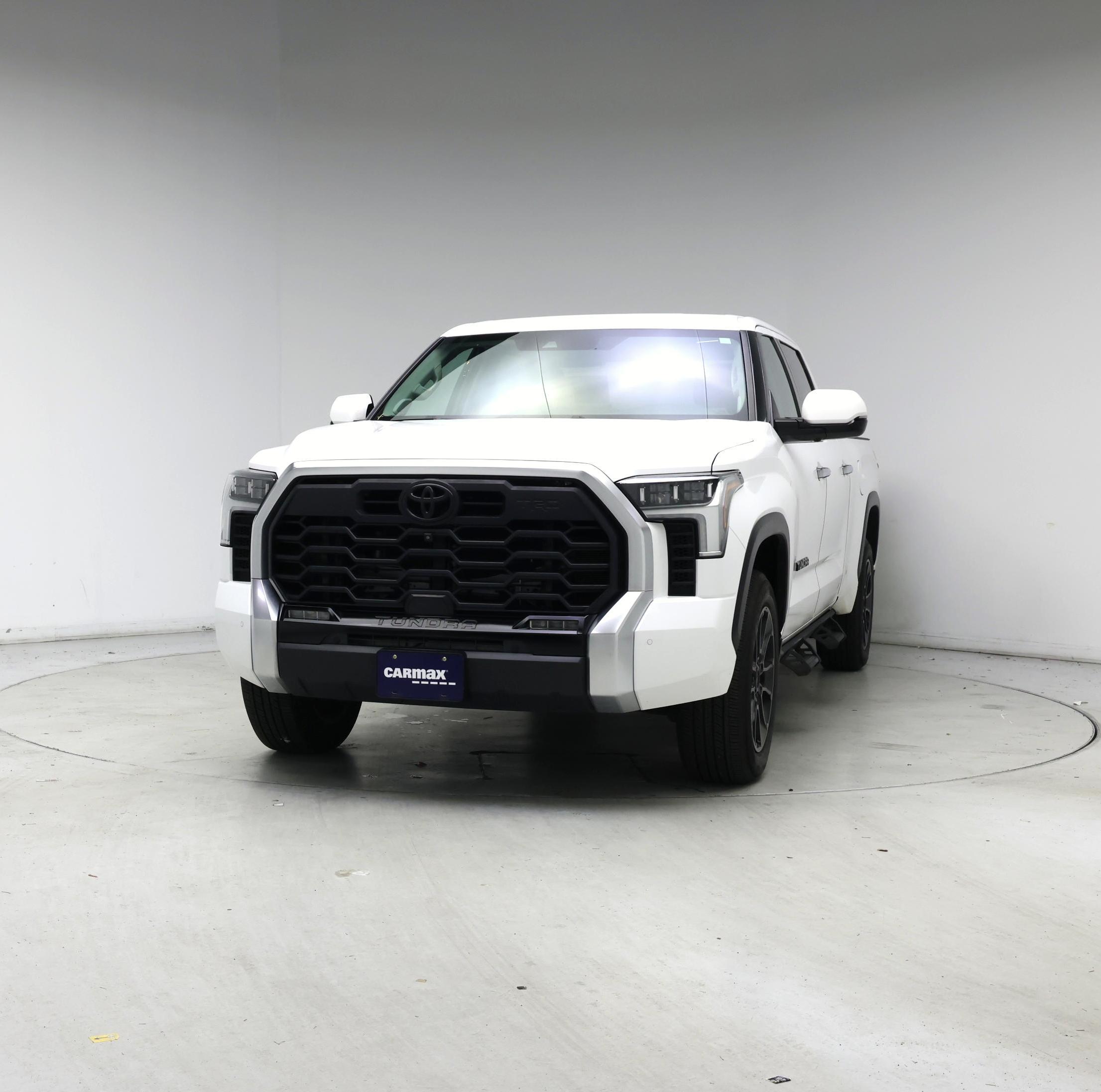 Thumbnail: 2022 Toyota Tundra - 4