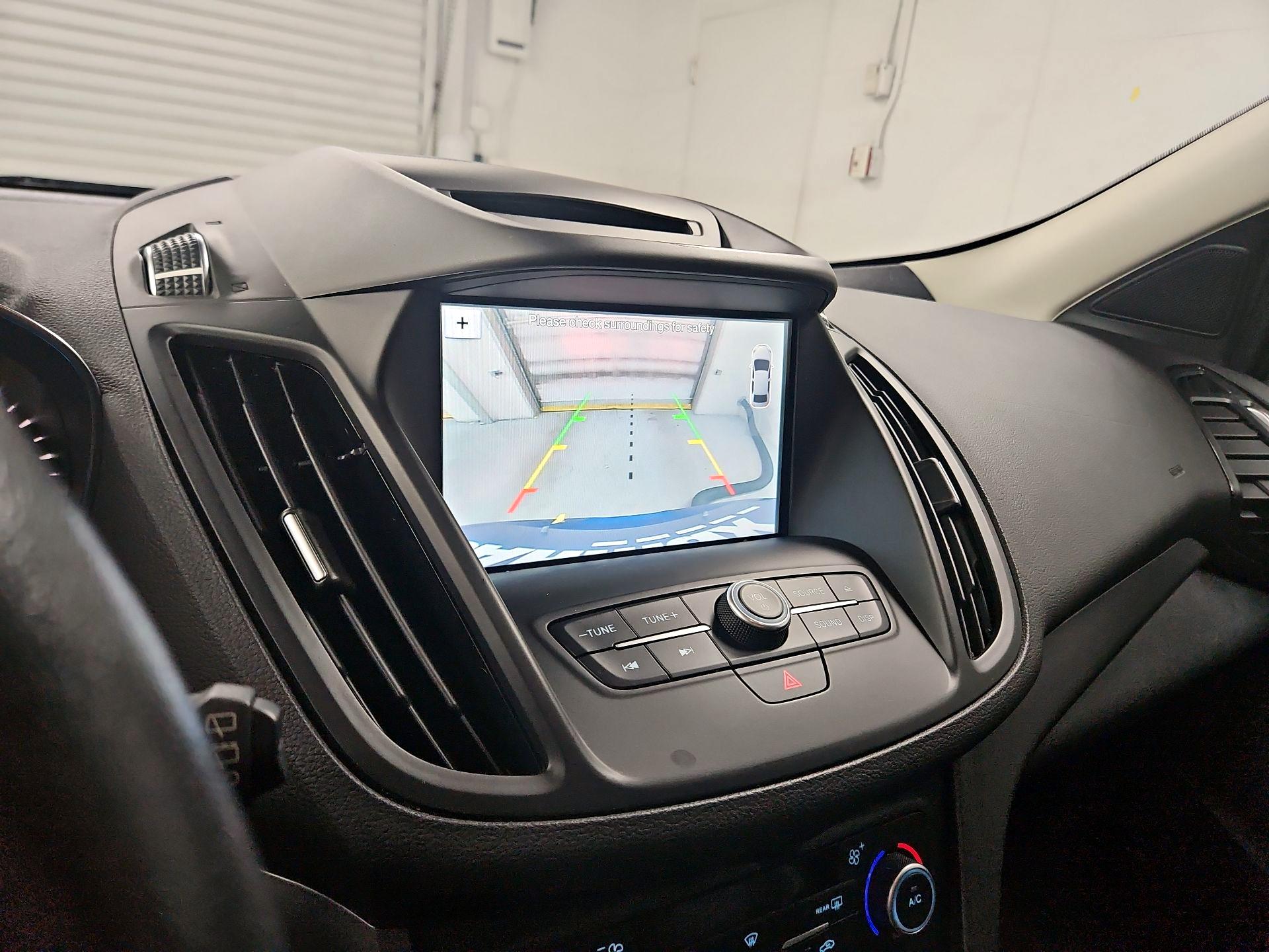 Thumbnail: 2018 Ford Escape - 14