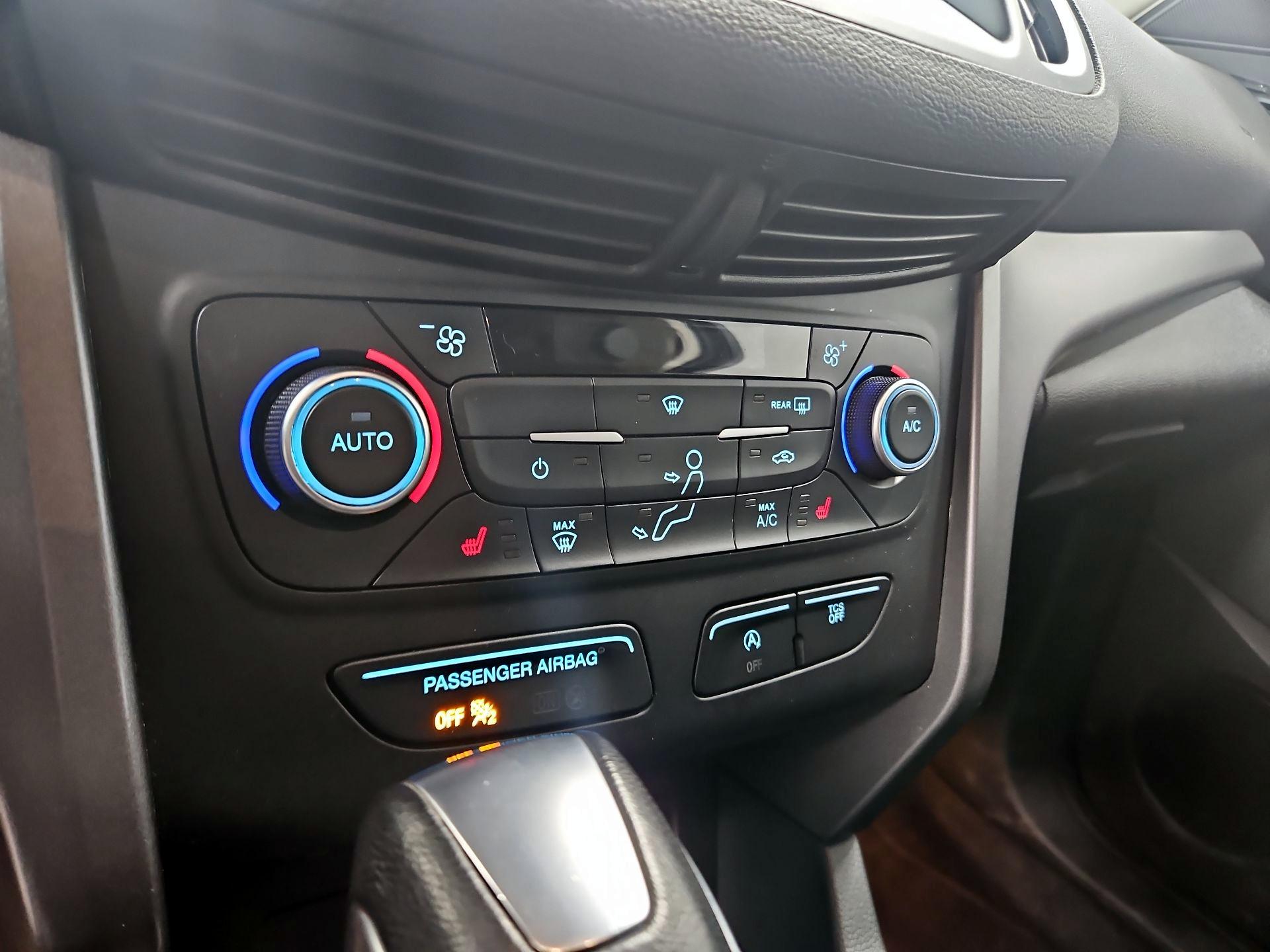 Thumbnail: 2018 Ford Escape - 16