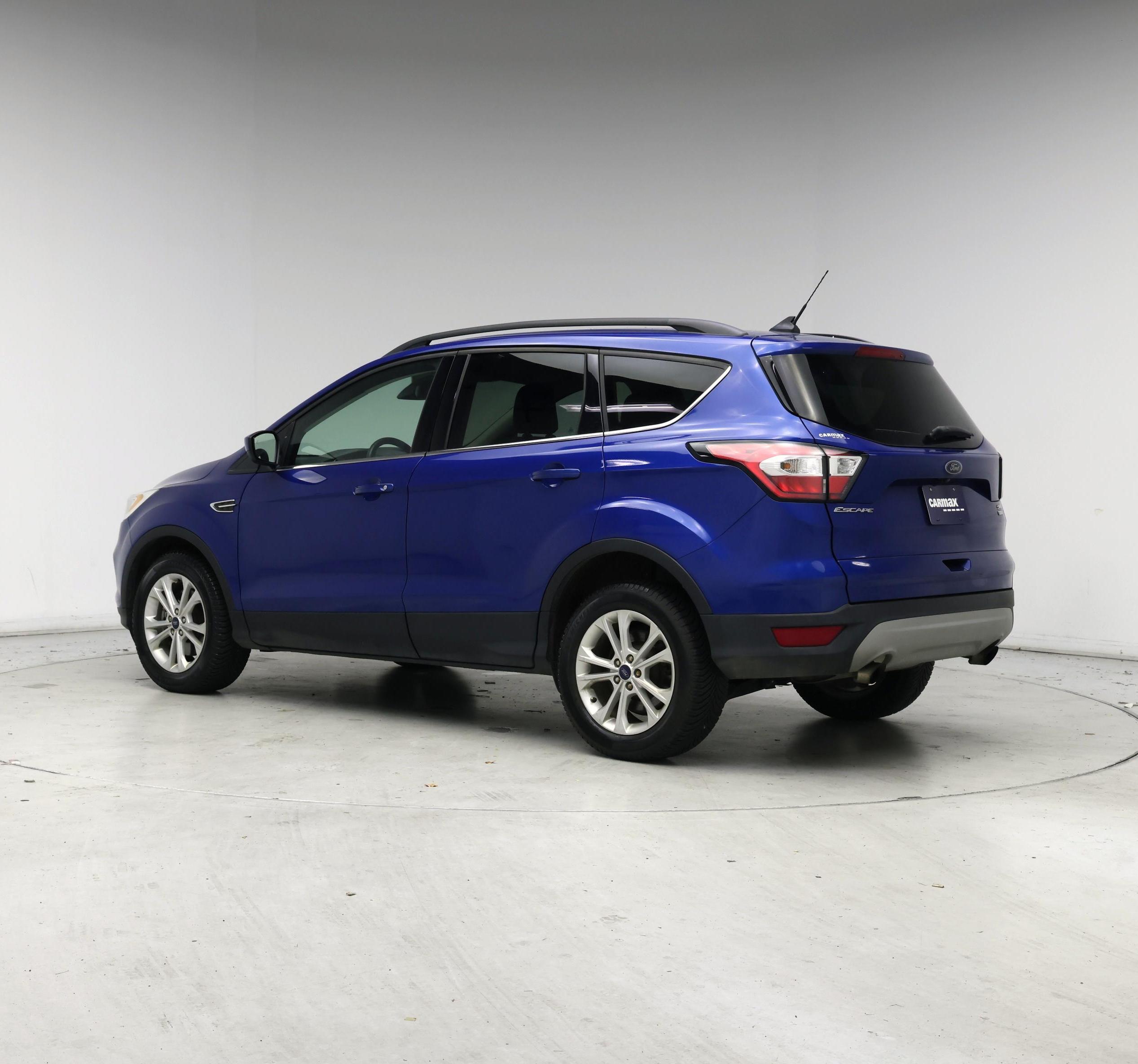 Thumbnail: 2018 Ford Escape - 2