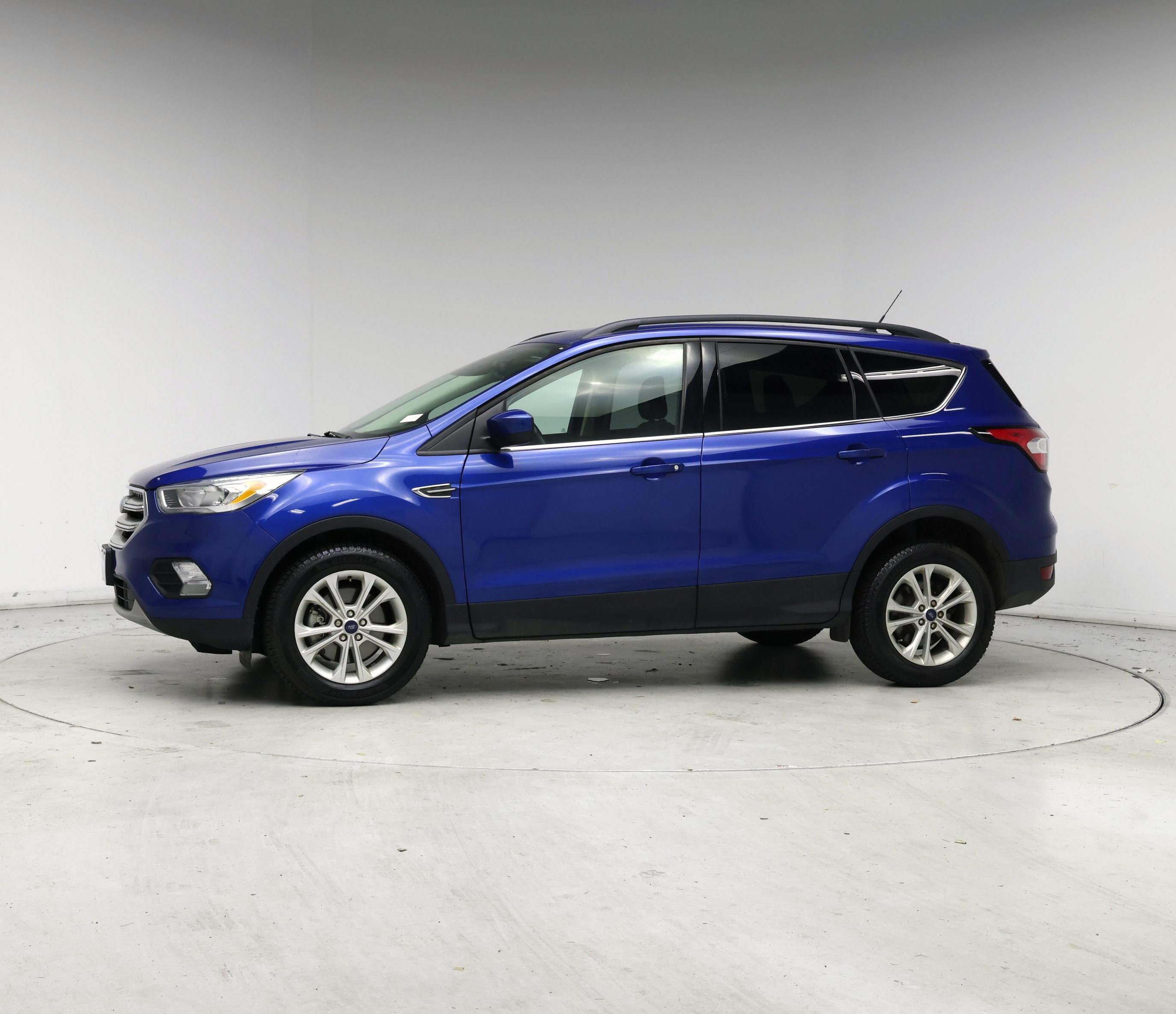 Thumbnail: 2018 Ford Escape - 3