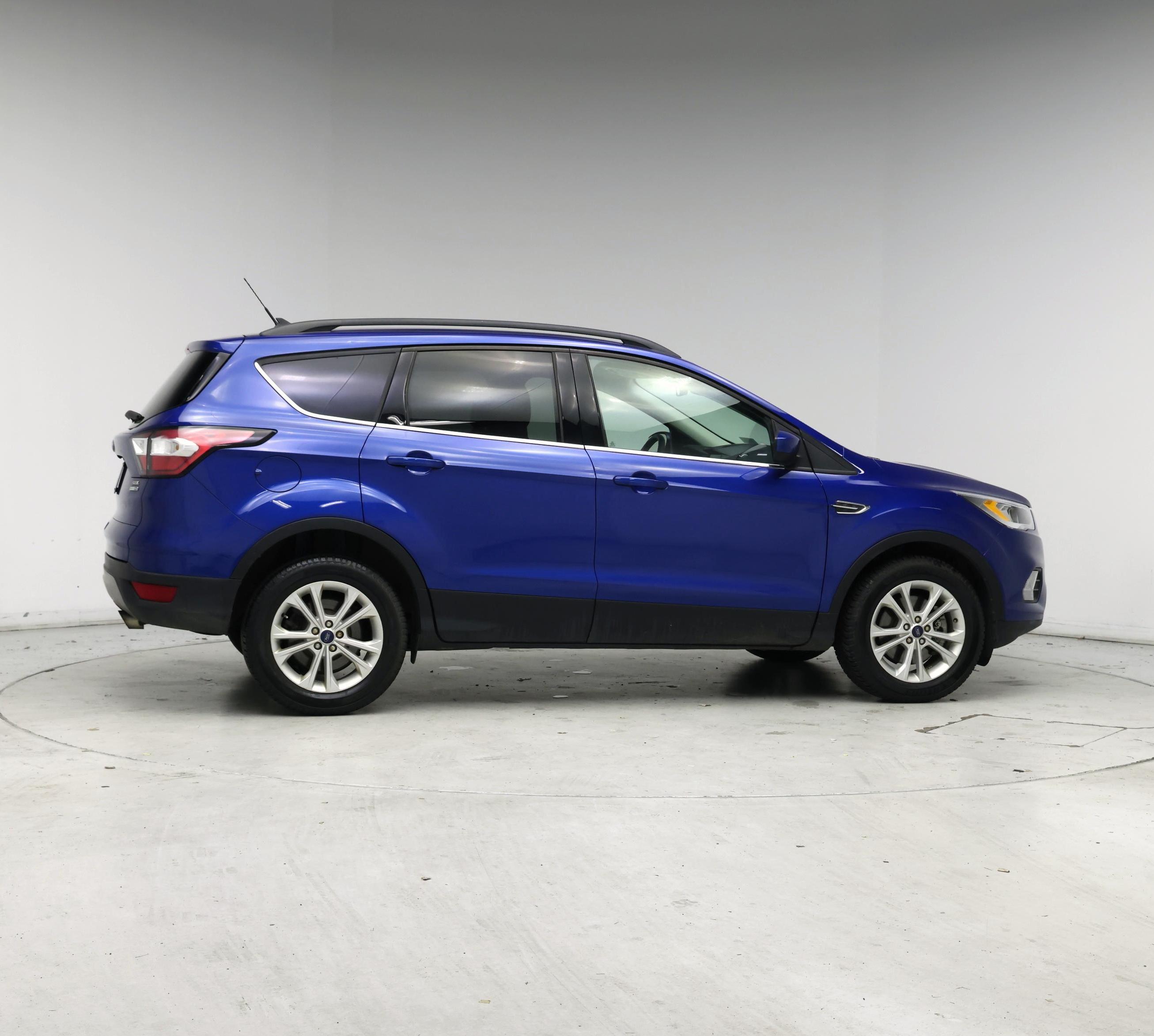 Thumbnail: 2018 Ford Escape - 7