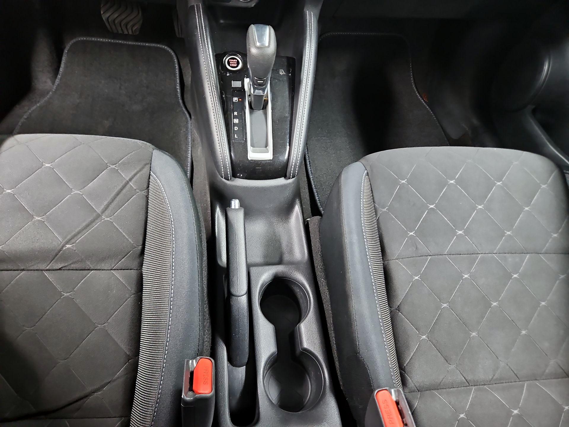 Thumbnail: 2020 Nissan Kicks - 17