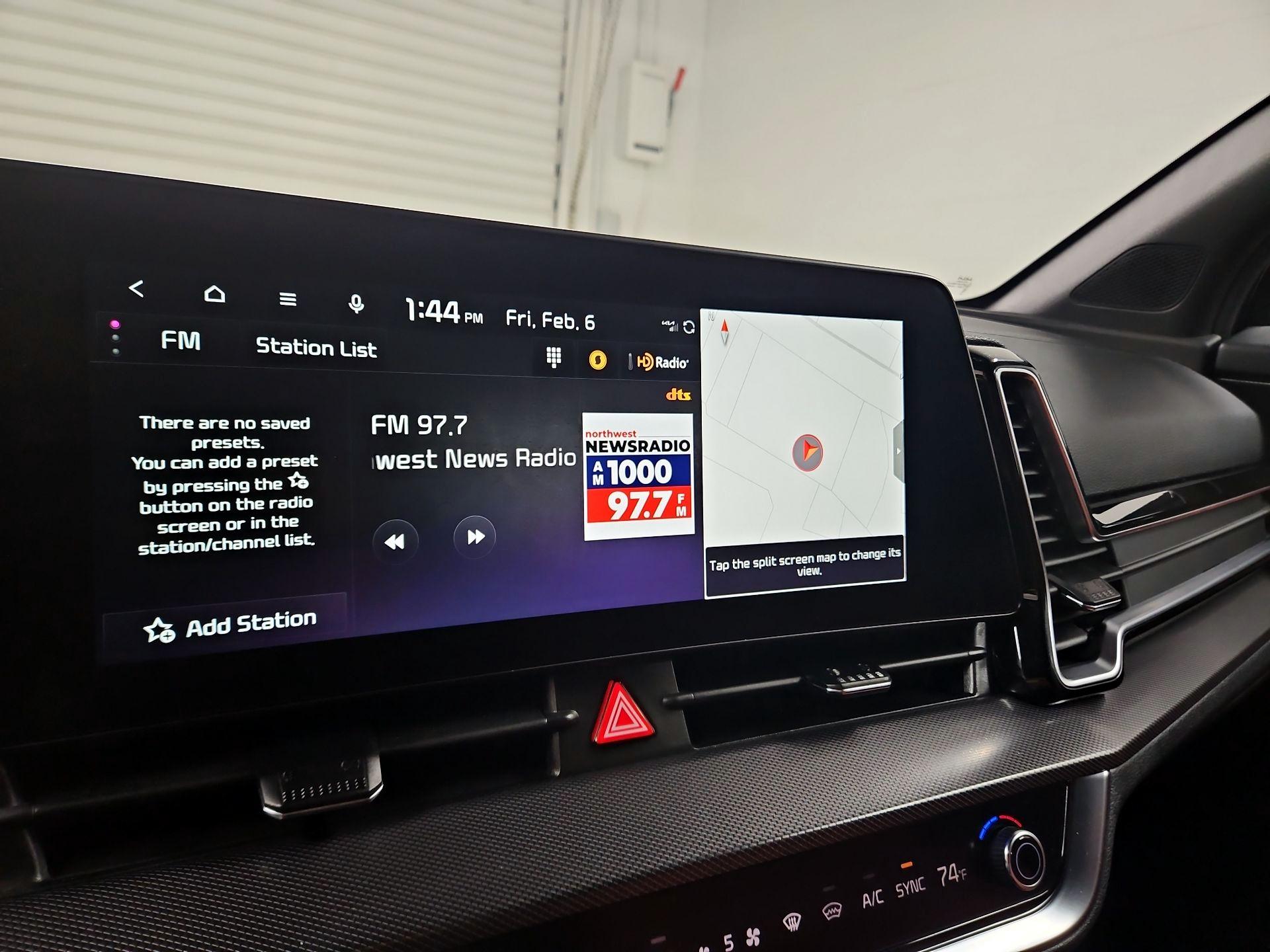 Thumbnail: 2023 Kia Sportage - 16