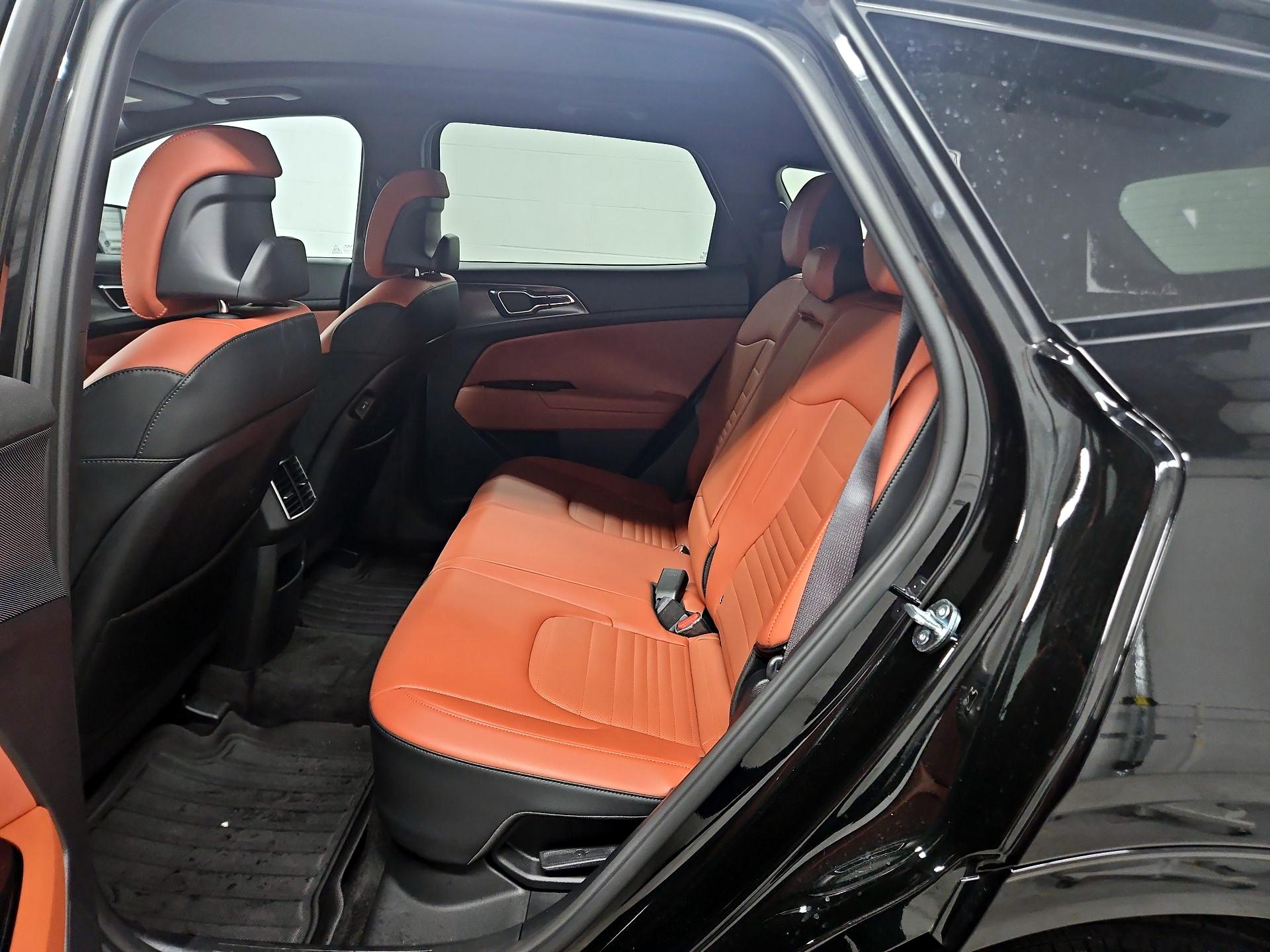 Thumbnail: 2023 Kia Sportage - 20