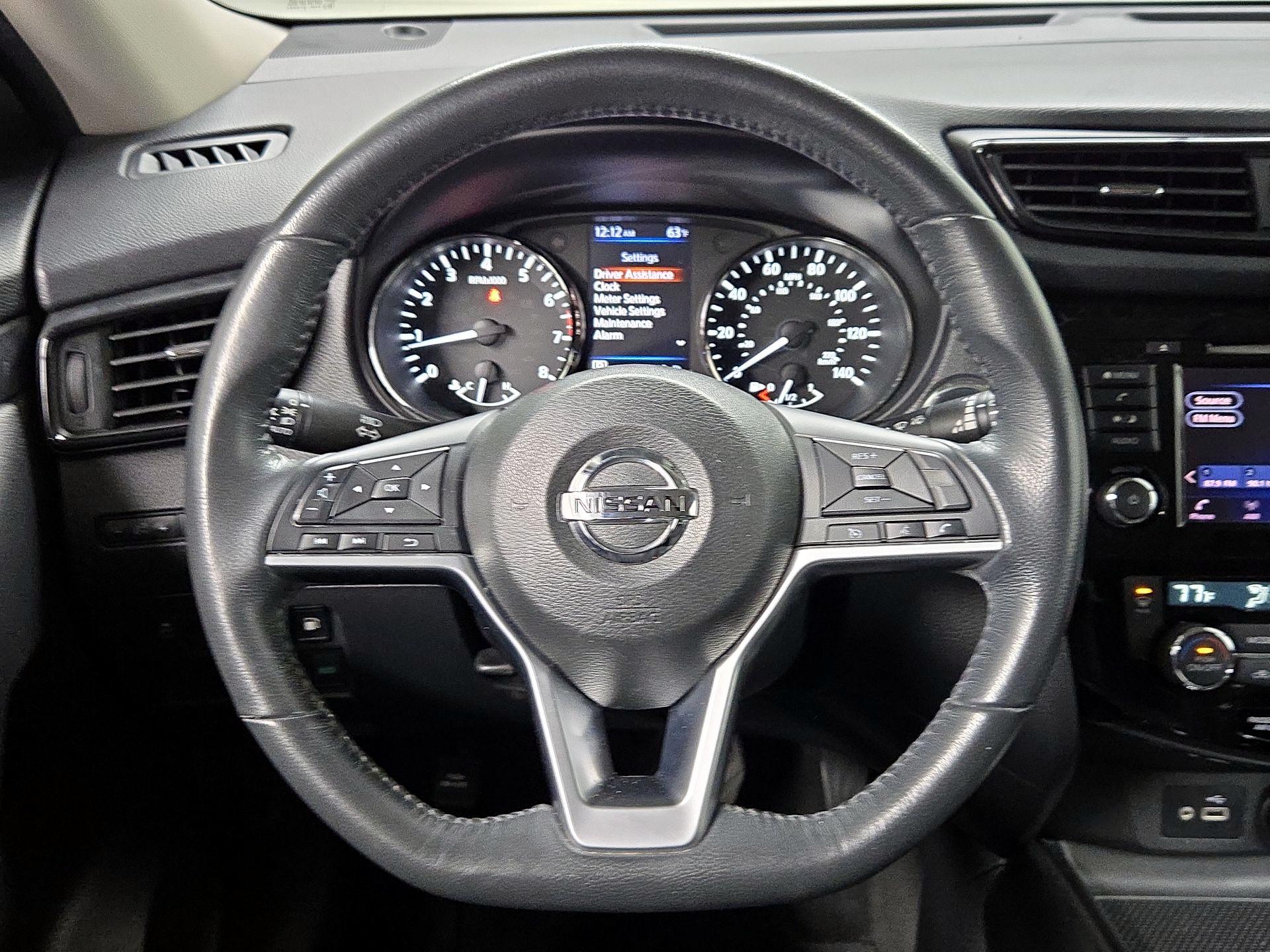 Thumbnail: 2018 Nissan Rogue - 10