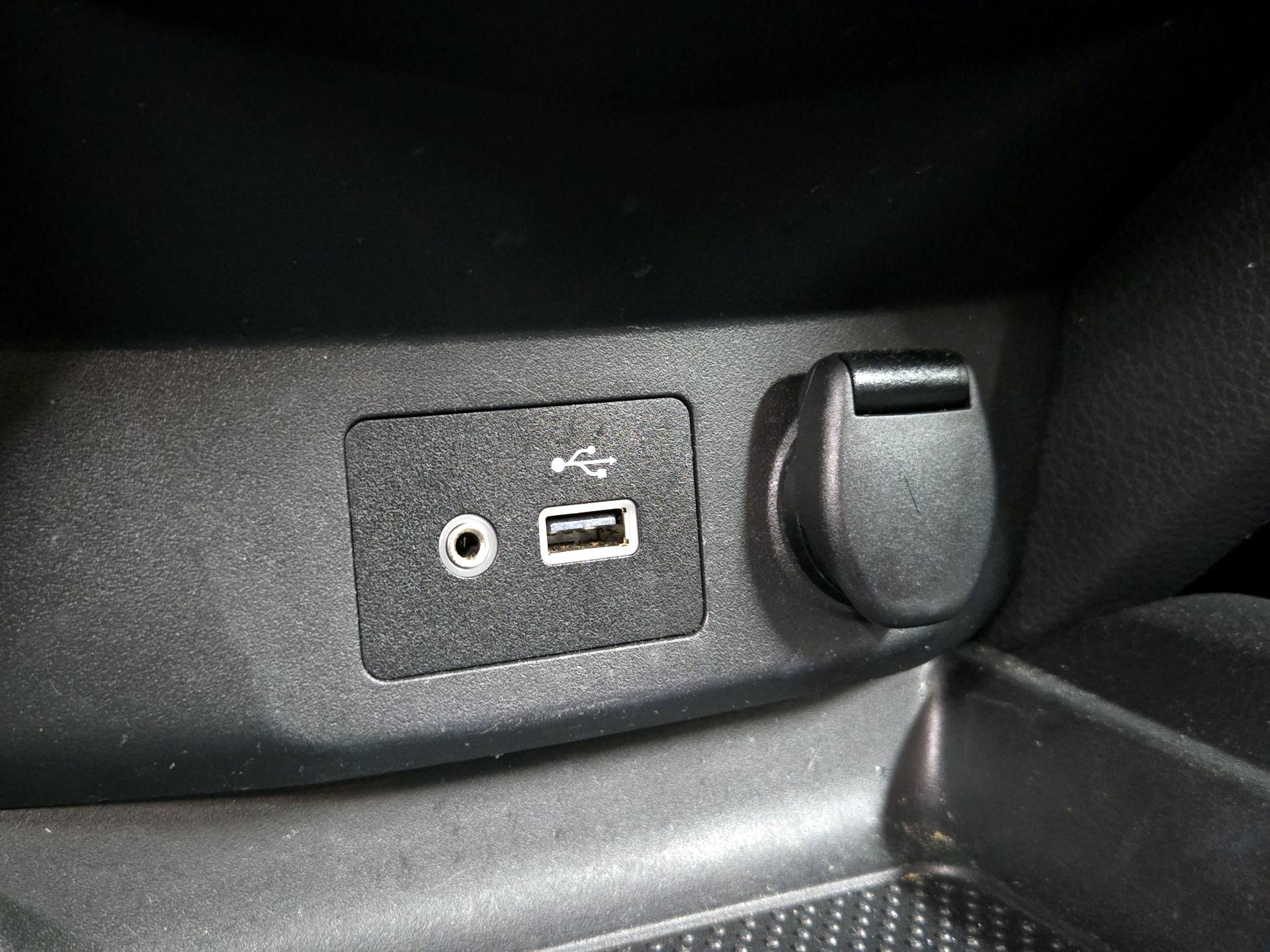 Thumbnail: 2018 Nissan Rogue - 18