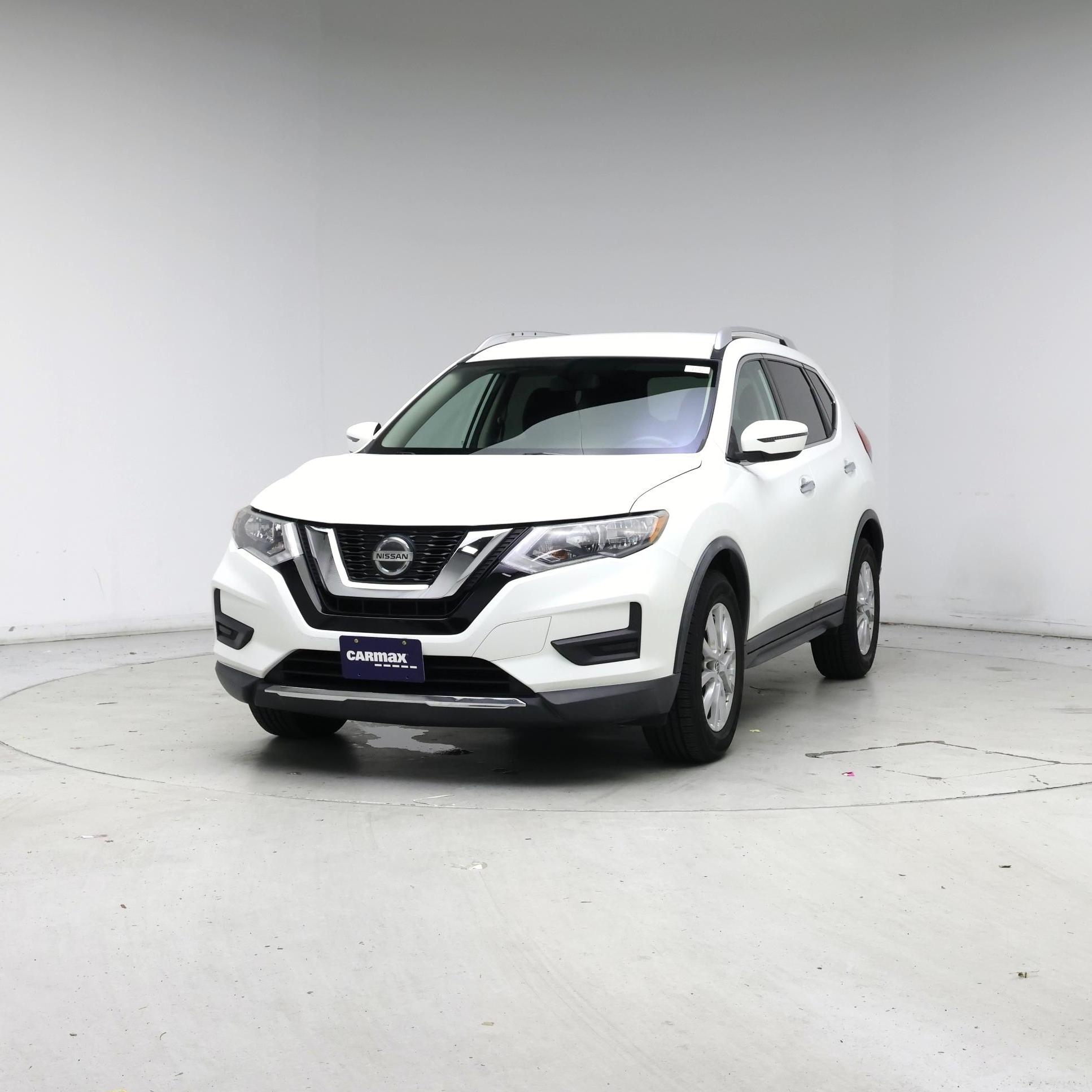 Thumbnail: 2018 Nissan Rogue - 4