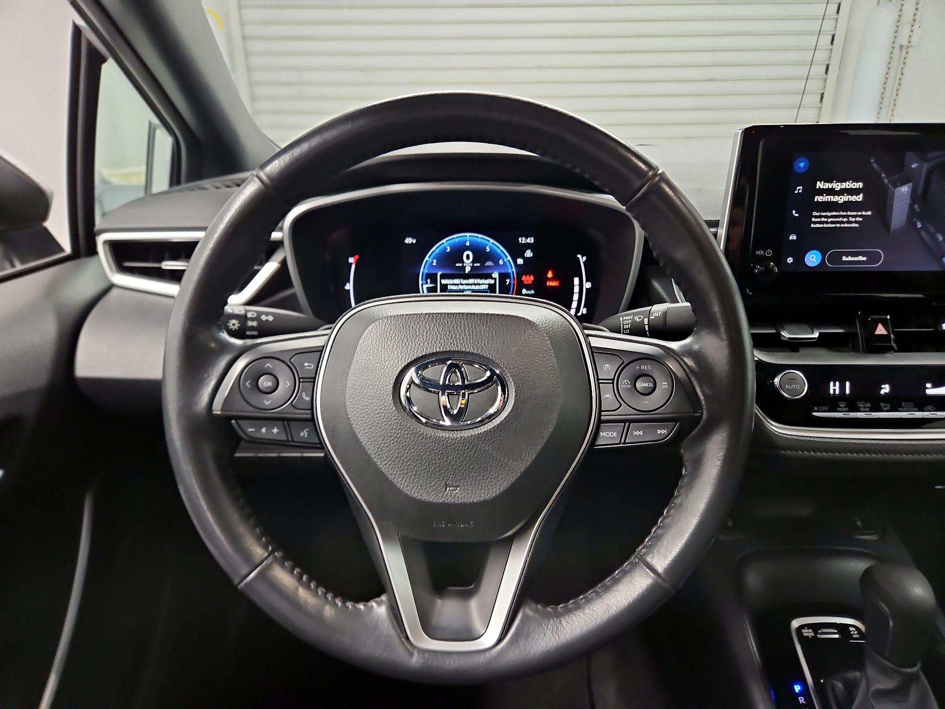 Thumbnail: 2023 Toyota Corolla - 10