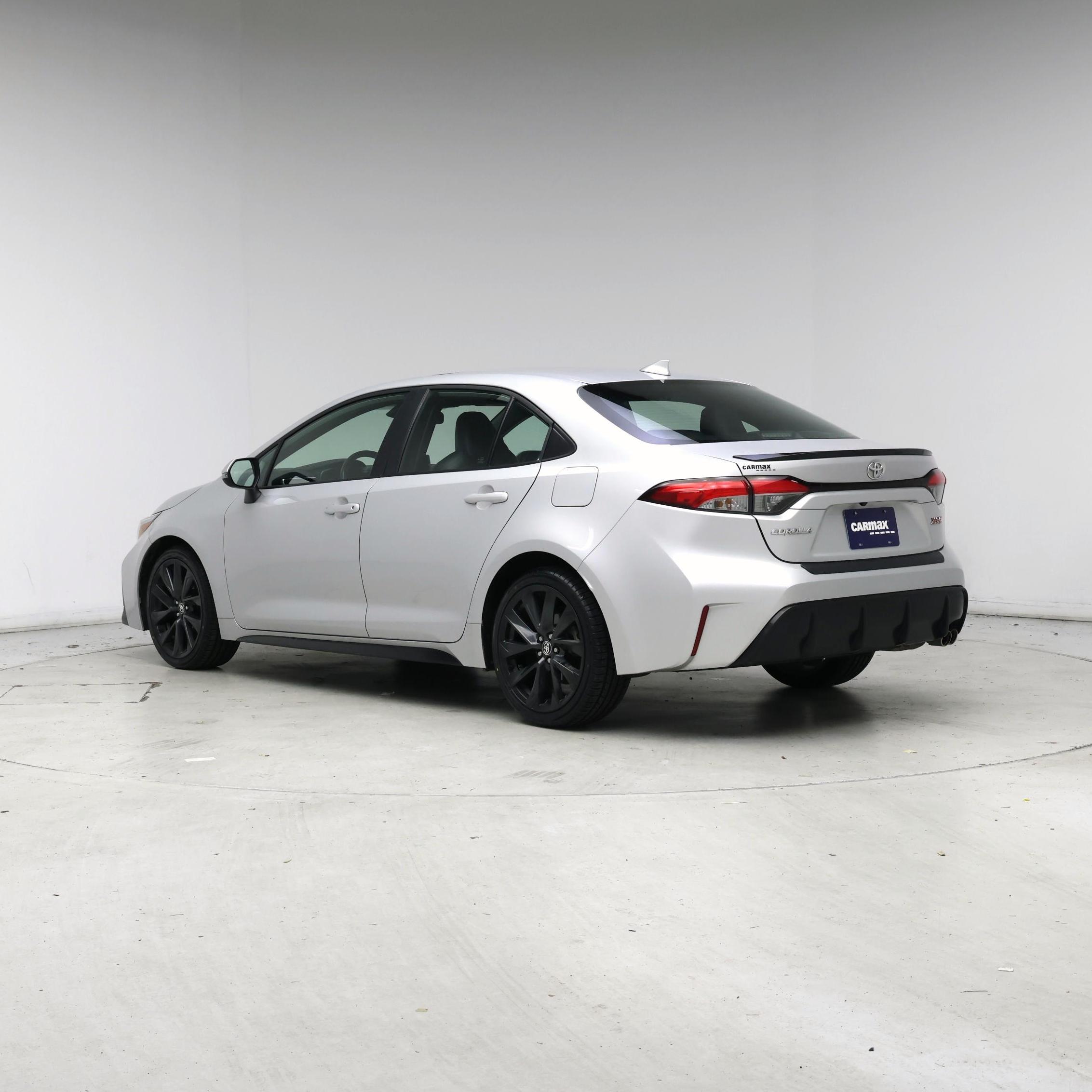 Thumbnail: 2023 Toyota Corolla - 2