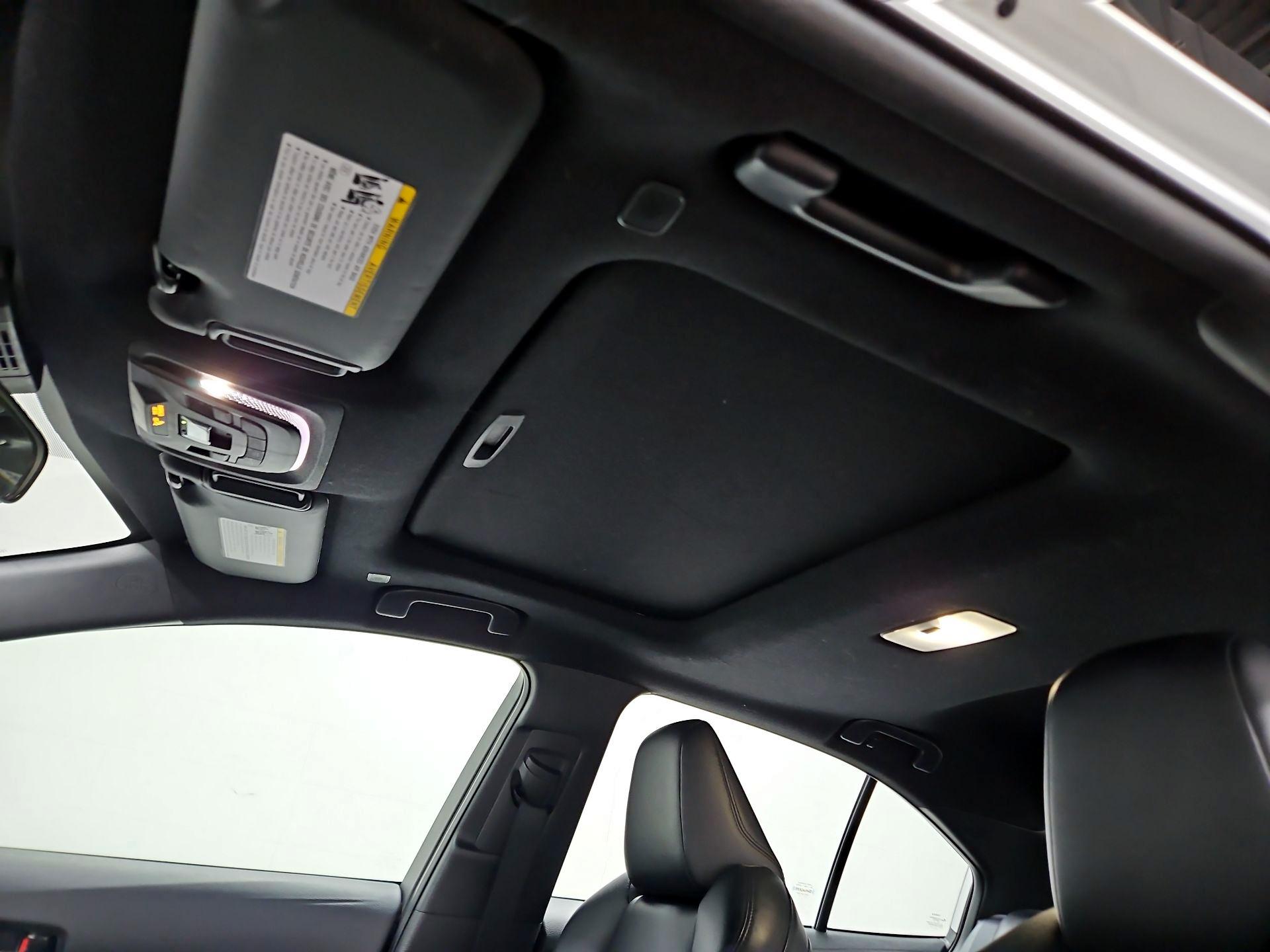 Thumbnail: 2023 Toyota Corolla - 19