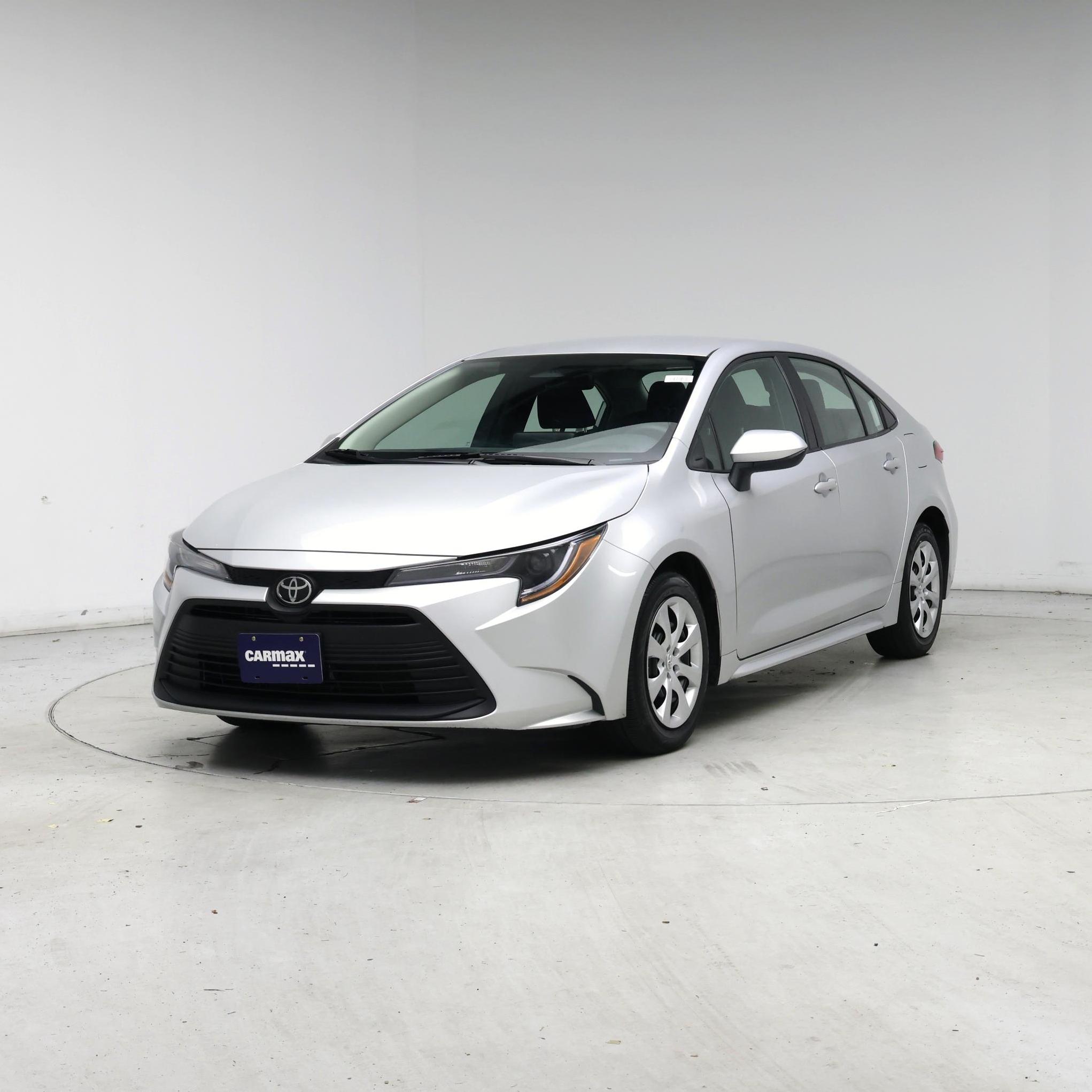 Thumbnail: 2025 Toyota Corolla - 4