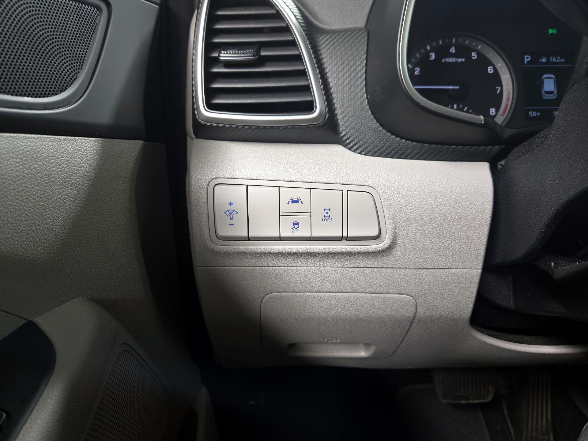 Thumbnail: 2021 Hyundai Tucson - 13