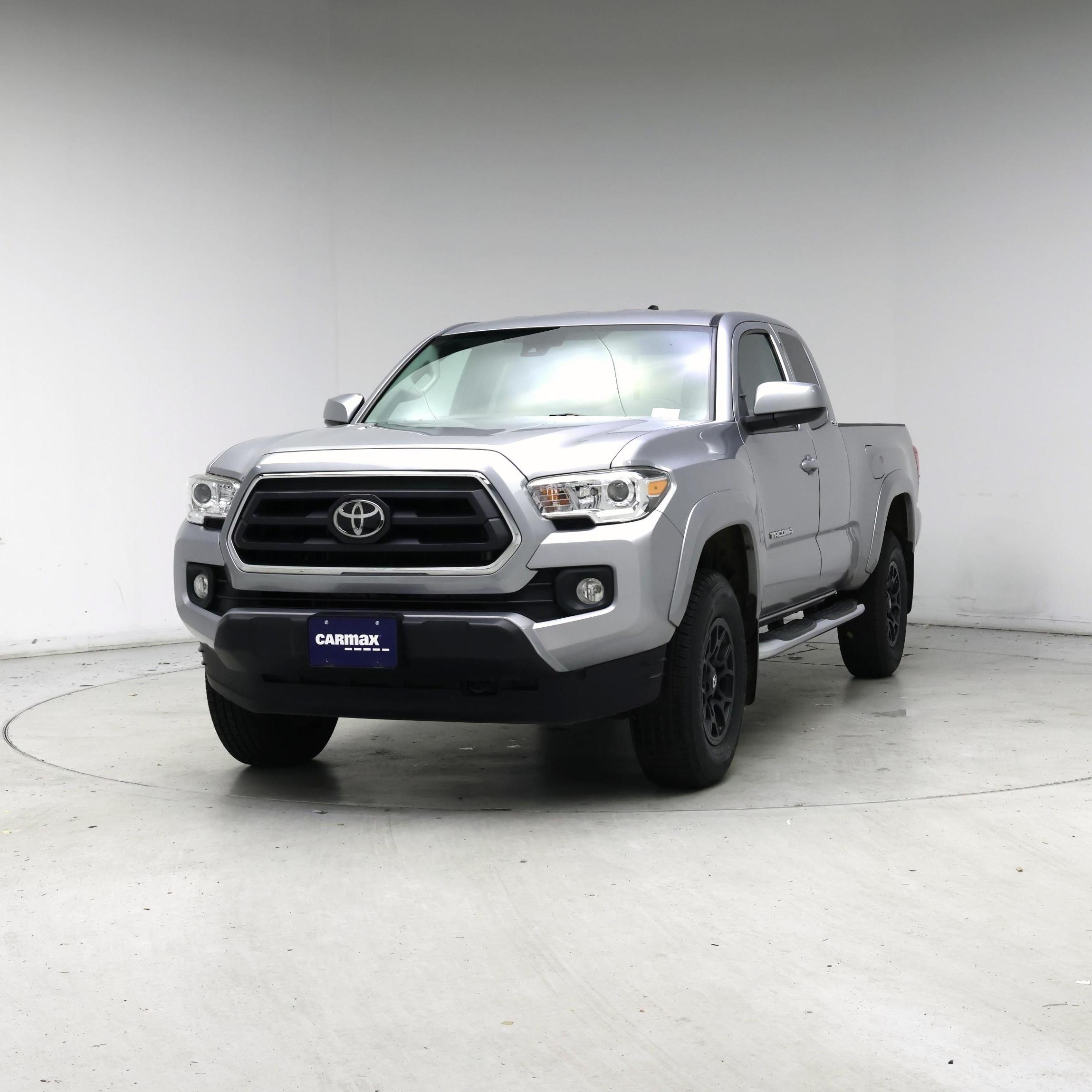 Thumbnail: 2020 Toyota Tacoma - 4