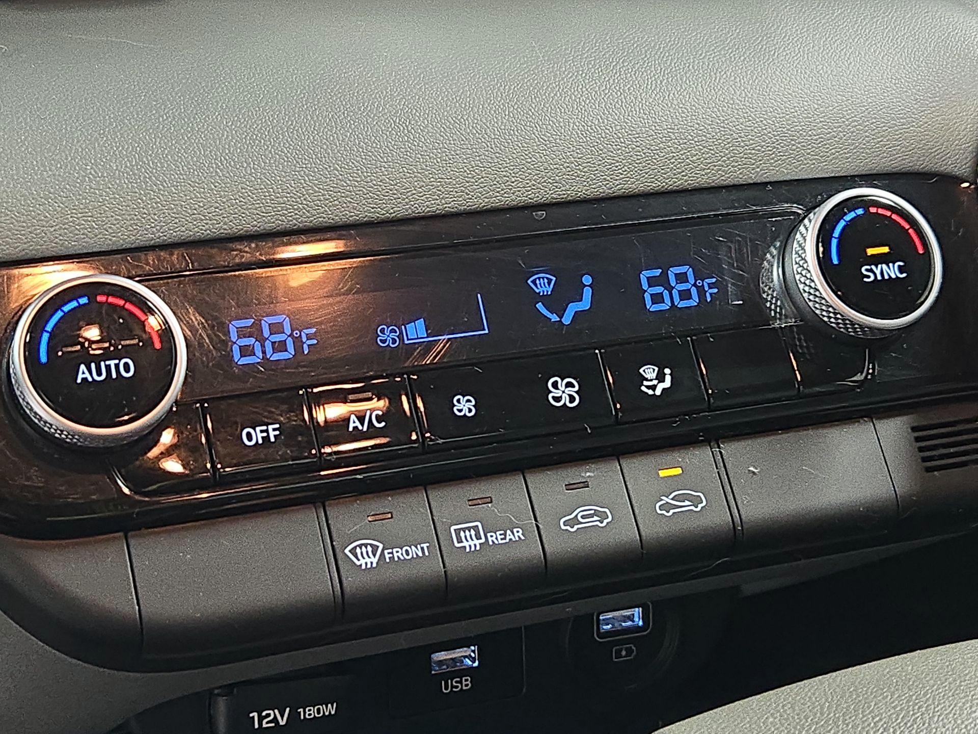 Thumbnail: 2023 Hyundai Elantra - 16