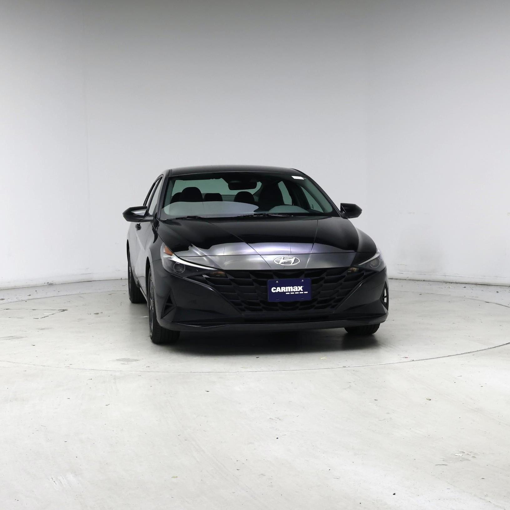 Thumbnail: 2023 Hyundai Elantra - 5