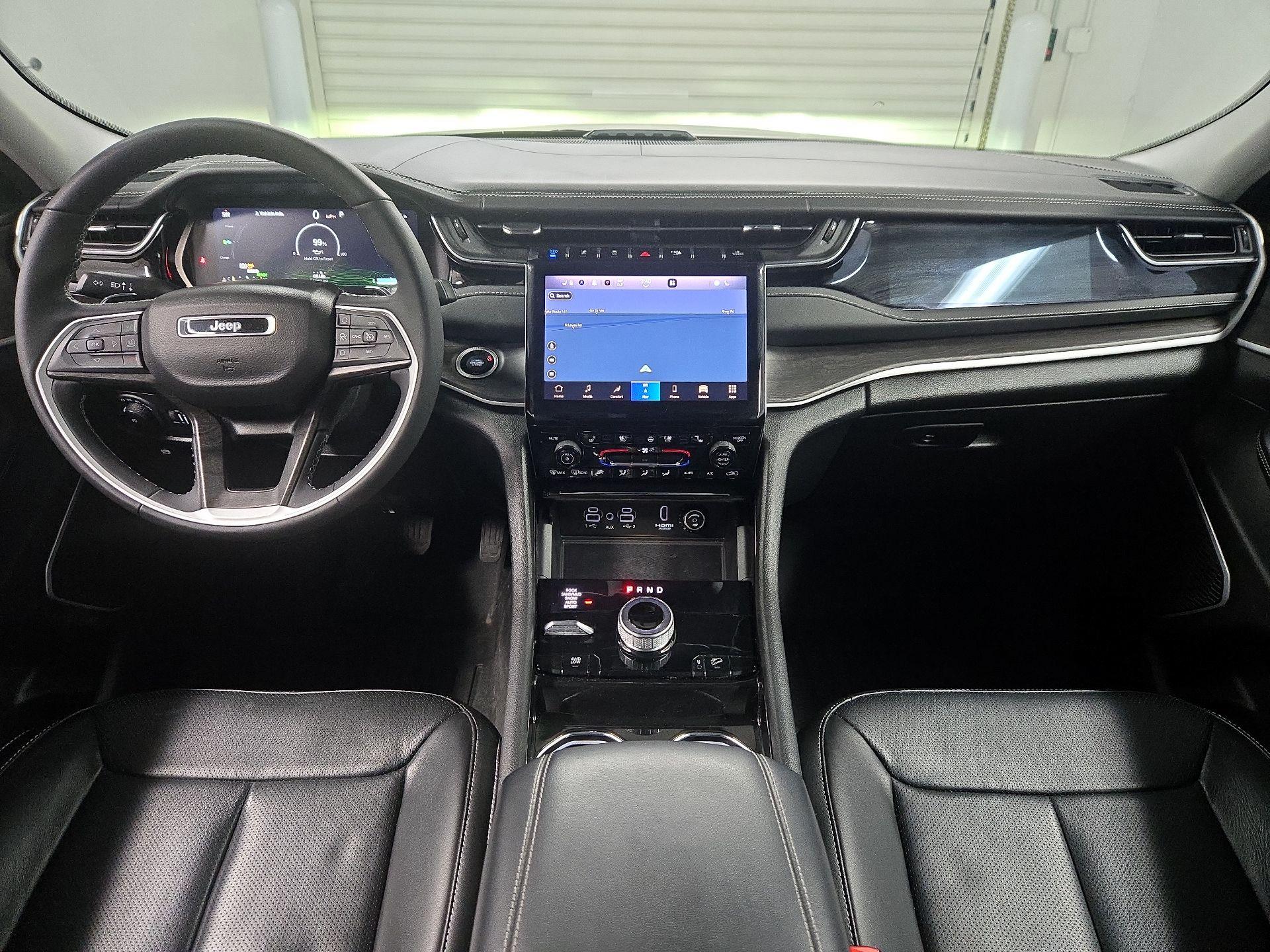 Thumbnail: 2022 Jeep Grand Cherokee - 9