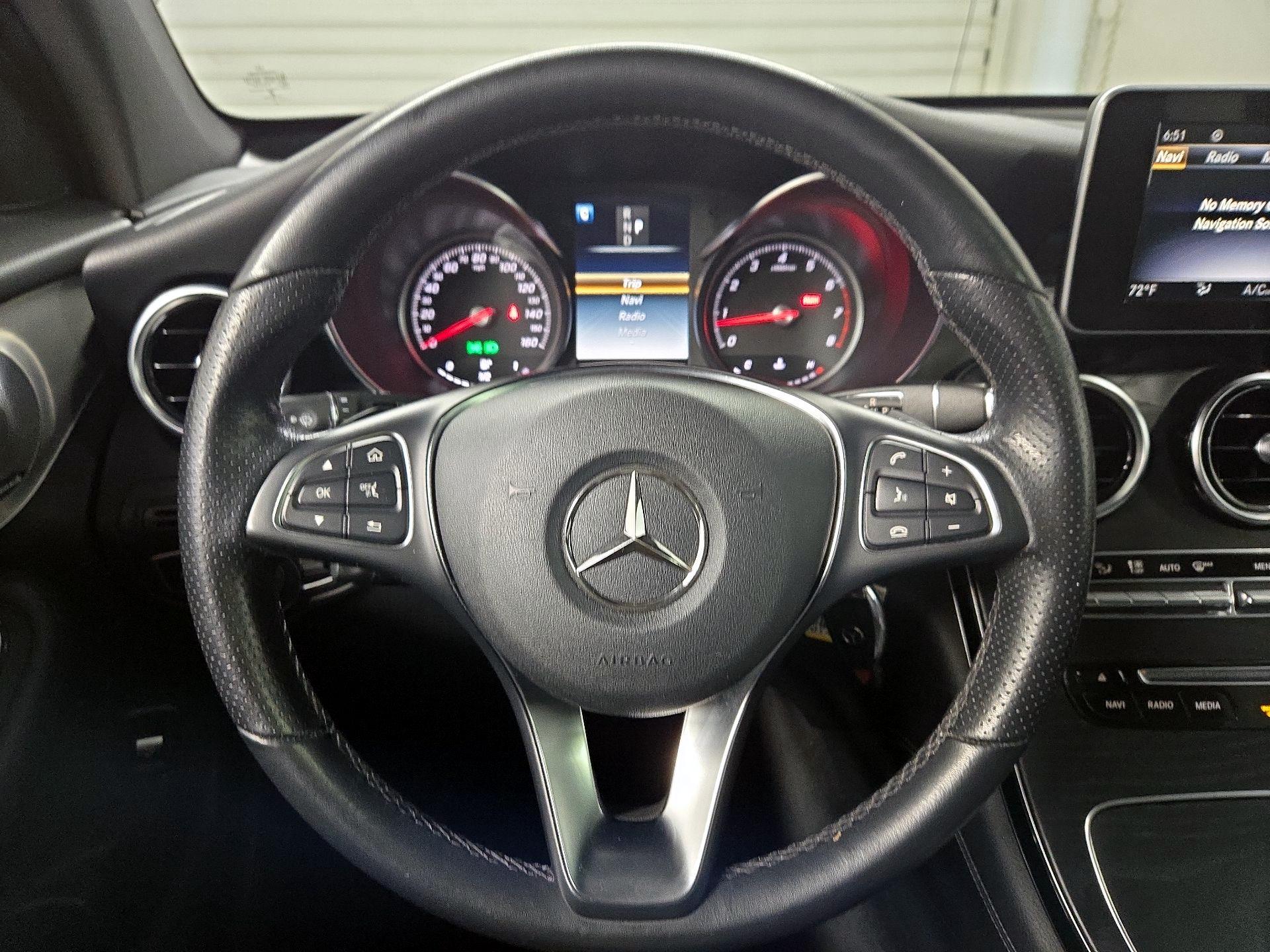 Thumbnail: 2019 Mercedes-Benz GLC - 10