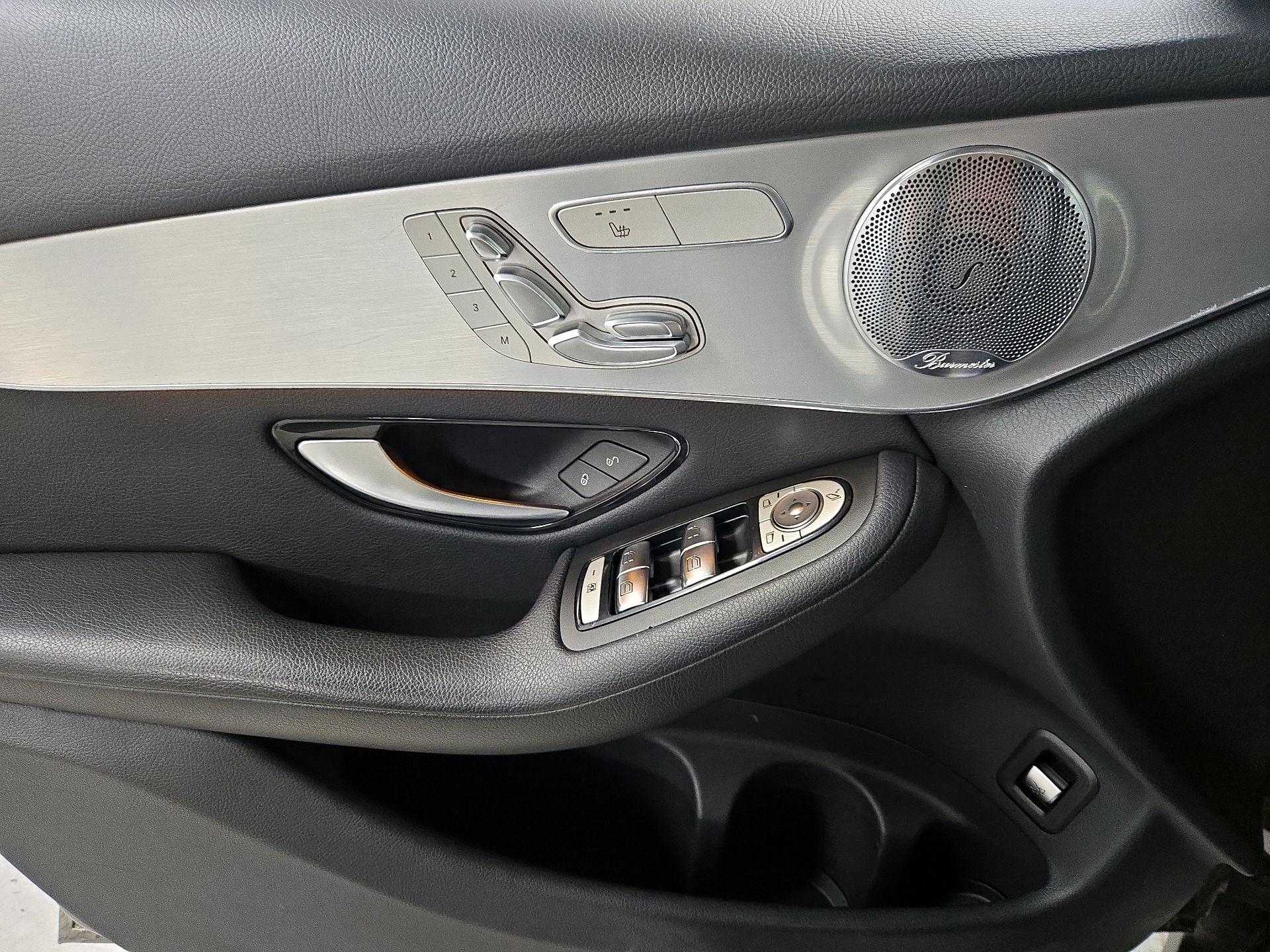 Thumbnail: 2019 Mercedes-Benz GLC - 12