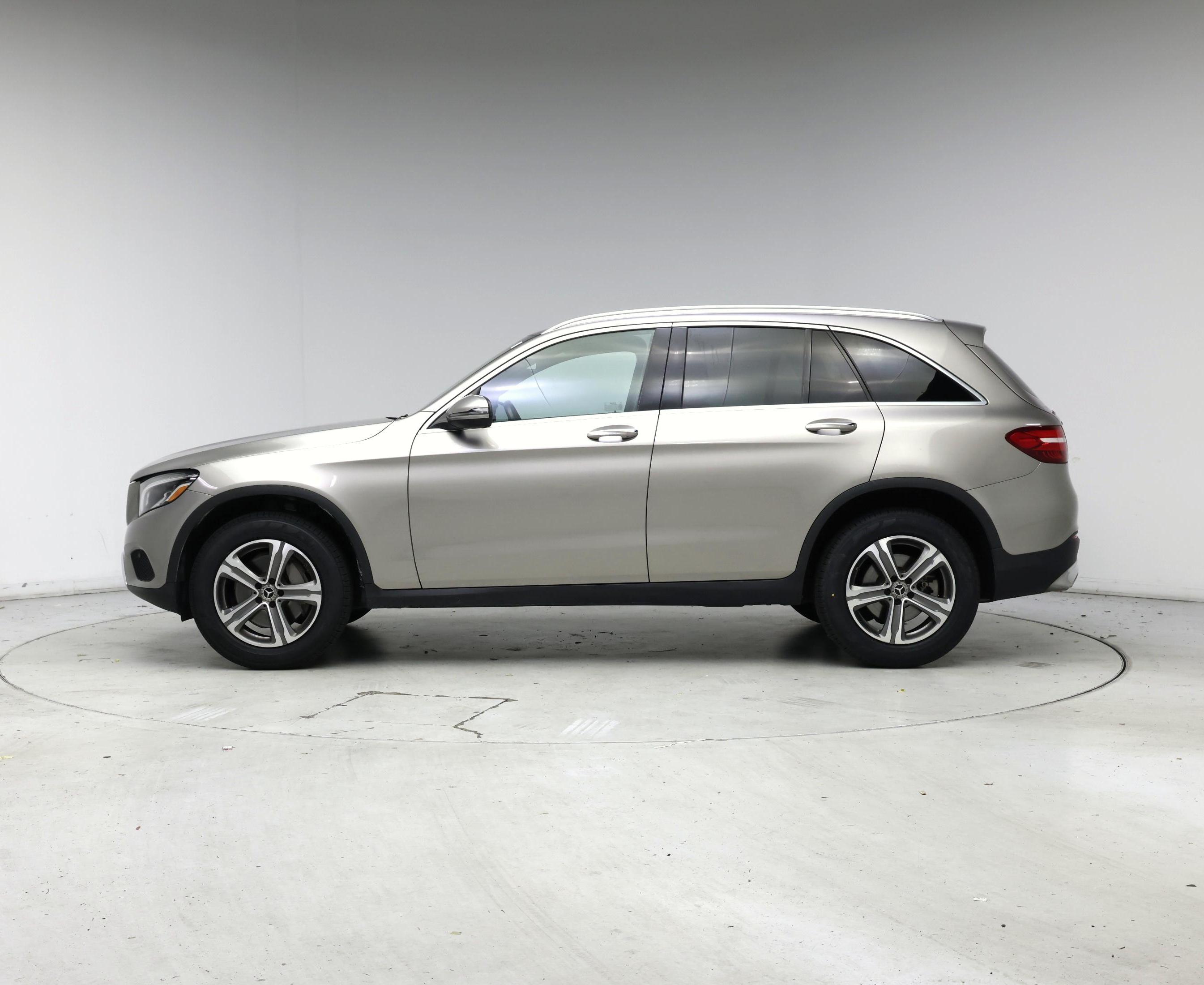 Thumbnail: 2019 Mercedes-Benz GLC - 3