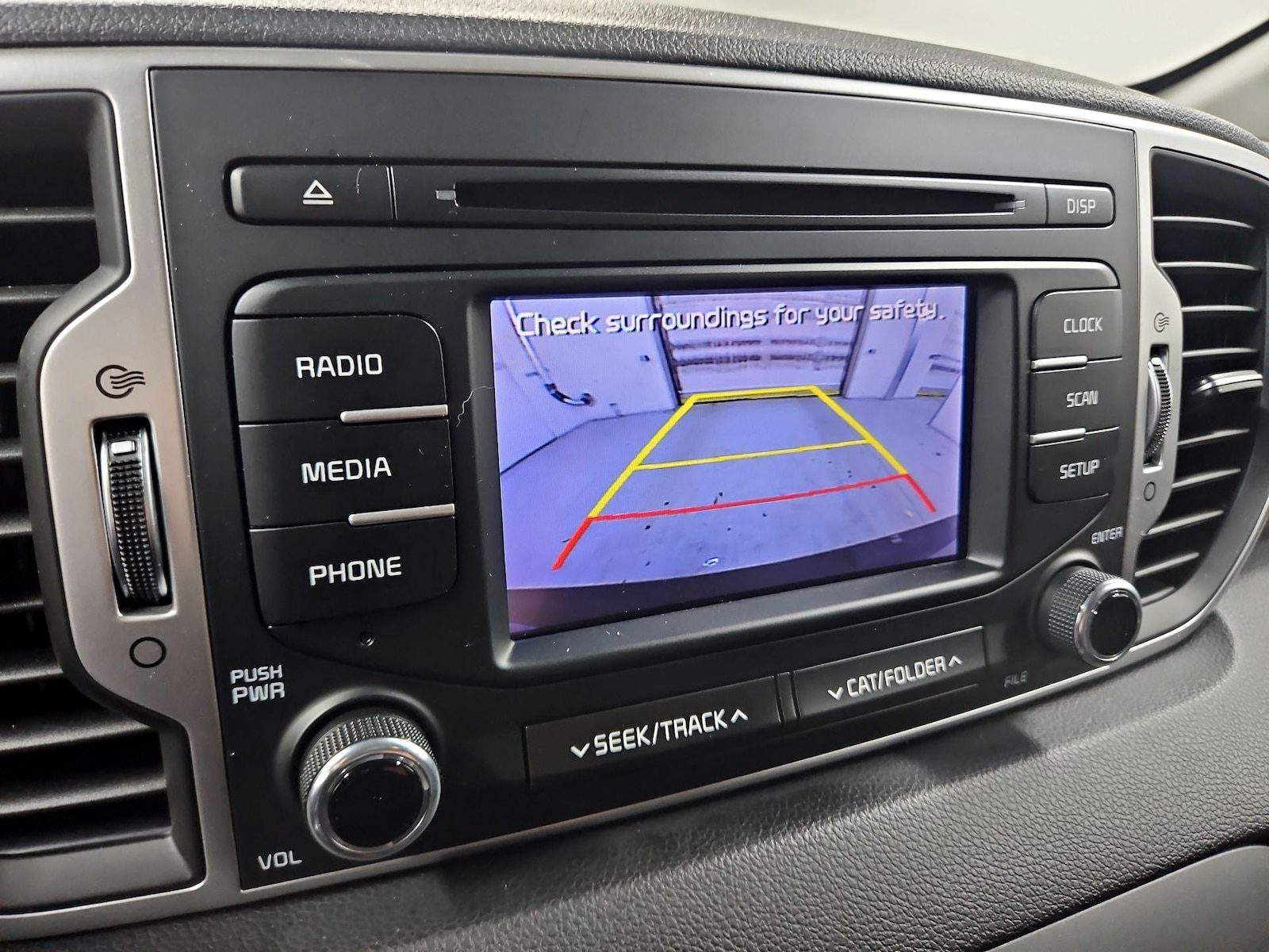 2018 Kia Sportage LX - Photo 15