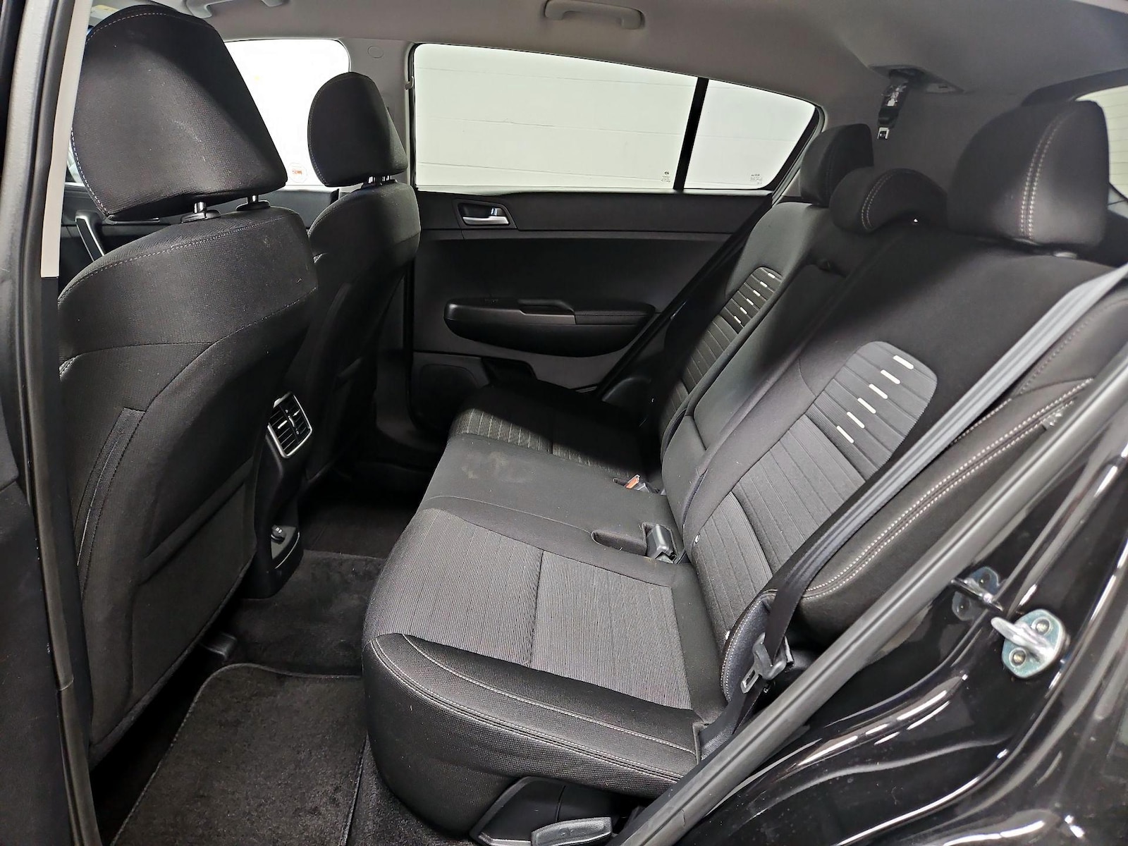 2018 Kia Sportage LX - Photo 20