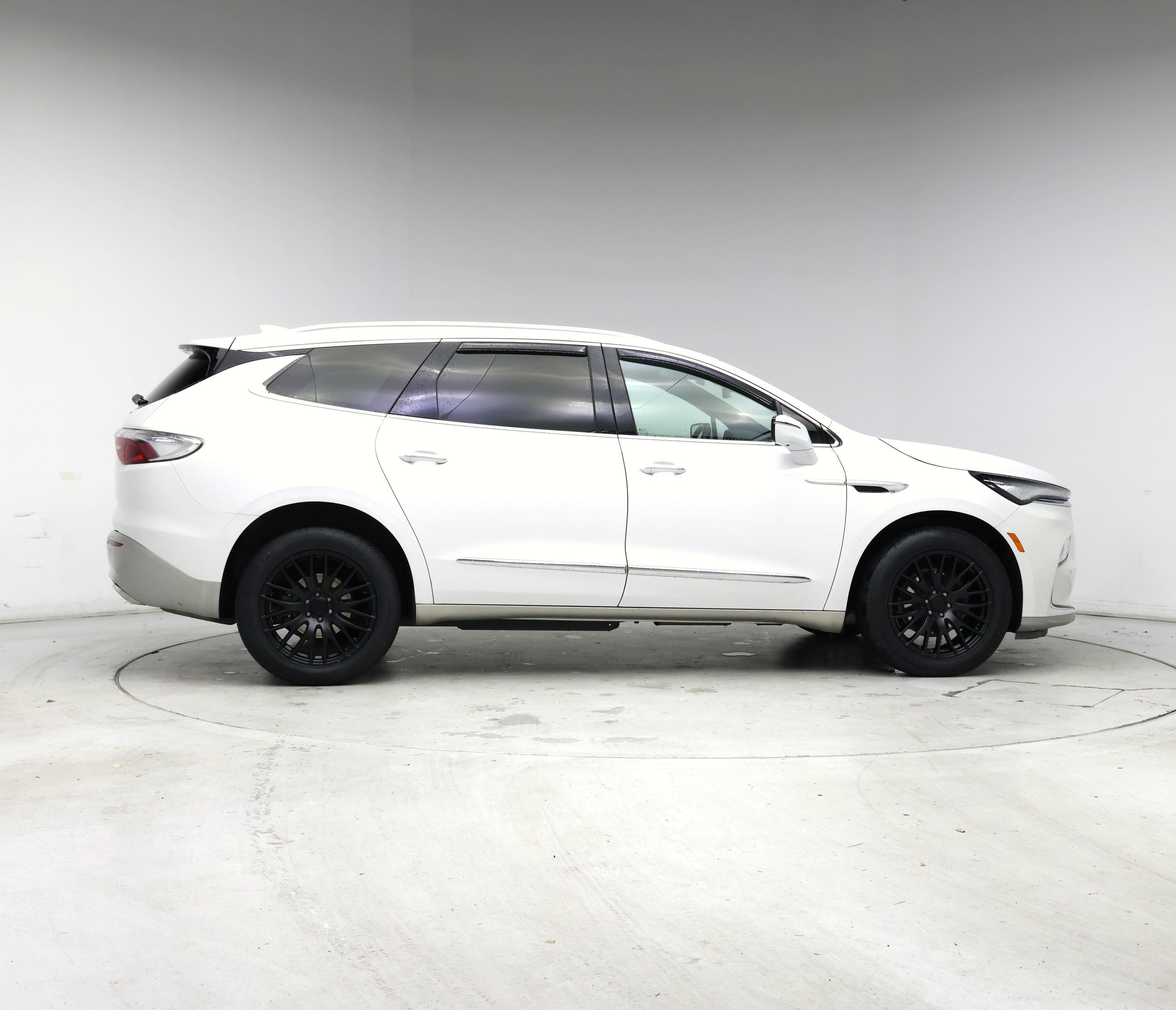 Thumbnail: 2022 Buick Enclave - 7