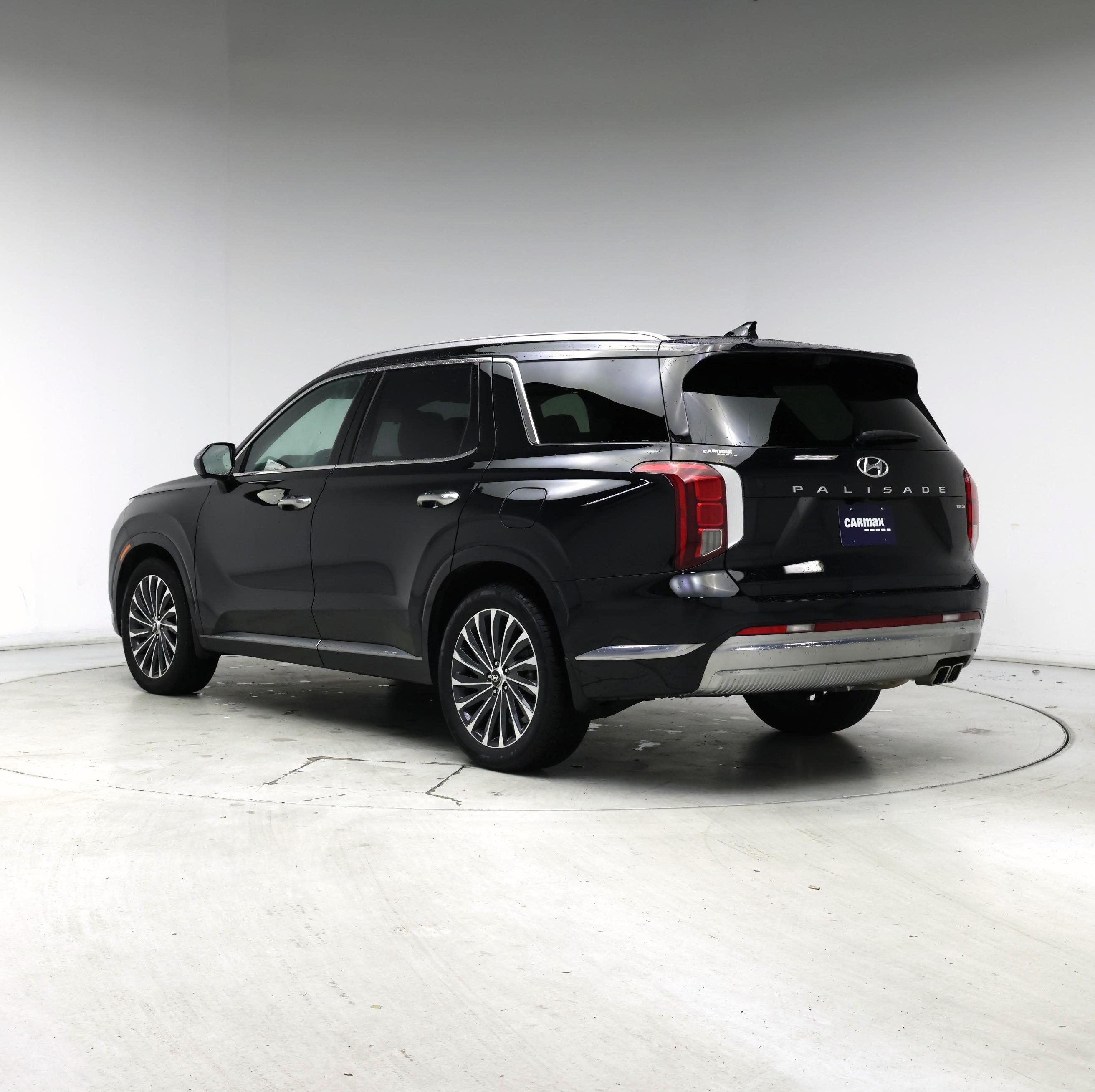 Thumbnail: 2023 Hyundai Palisade - 2