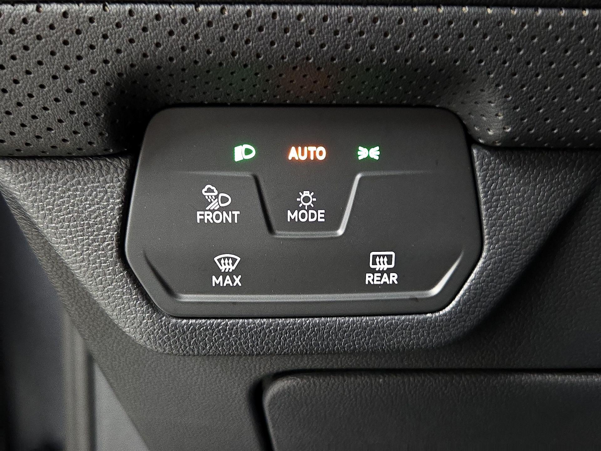 Thumbnail: 2024 Volkswagen Atlas - 12