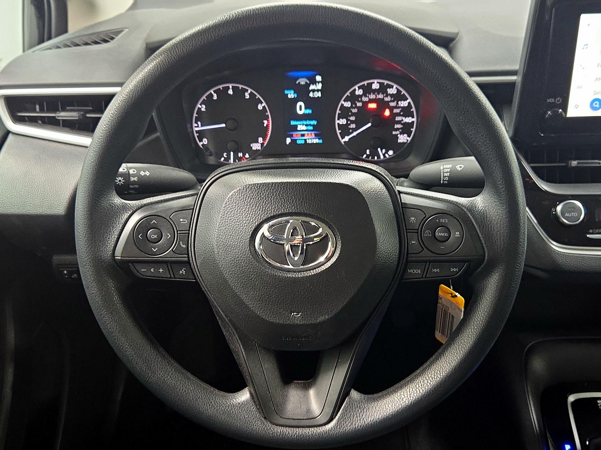 Thumbnail: 2025 Toyota Corolla - 10