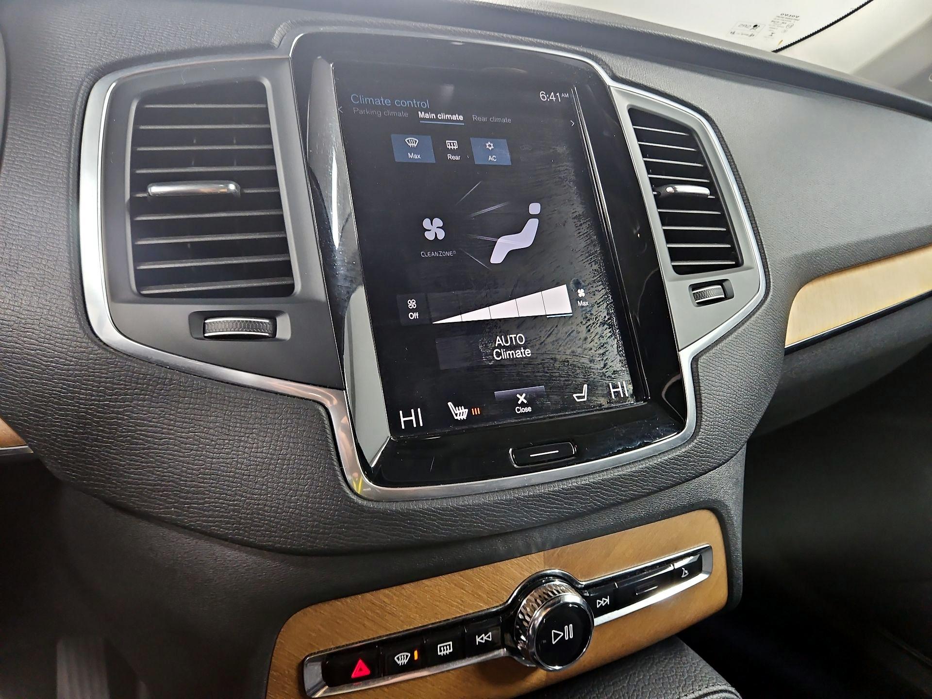Thumbnail: 2021 Volvo XC90 - 16