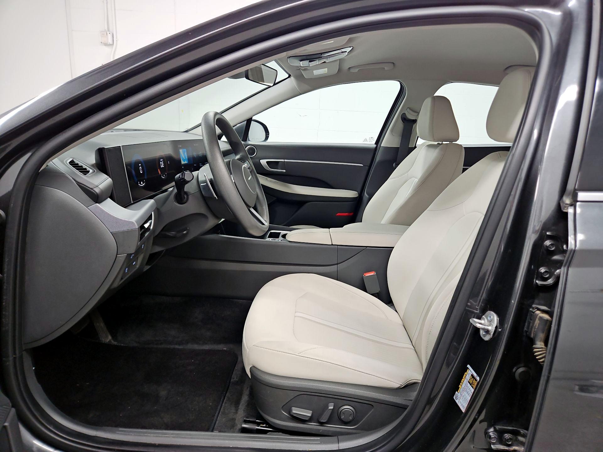 Thumbnail: 2025 Hyundai Sonata - 11