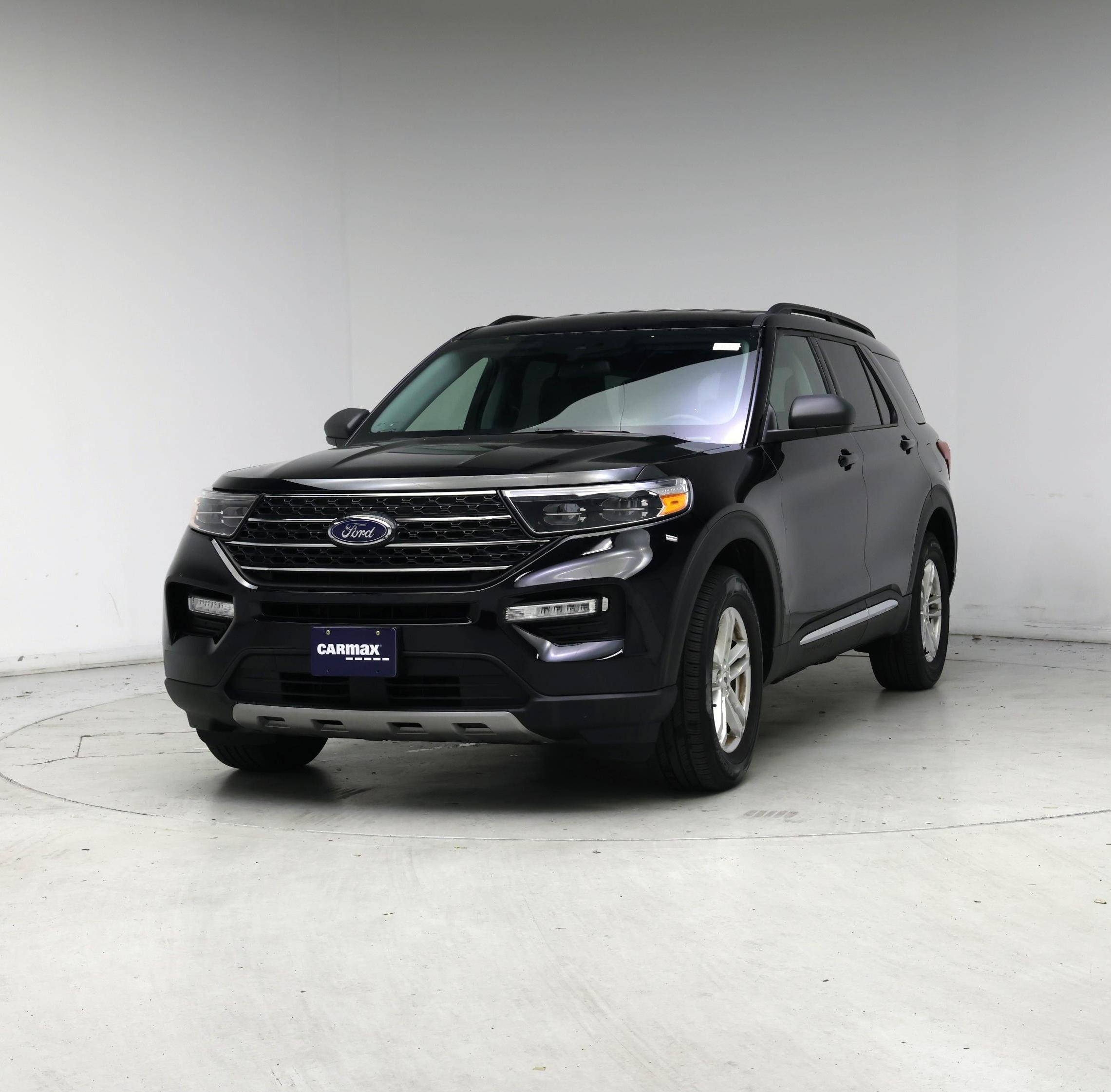Thumbnail: 2022 Ford Explorer - 4